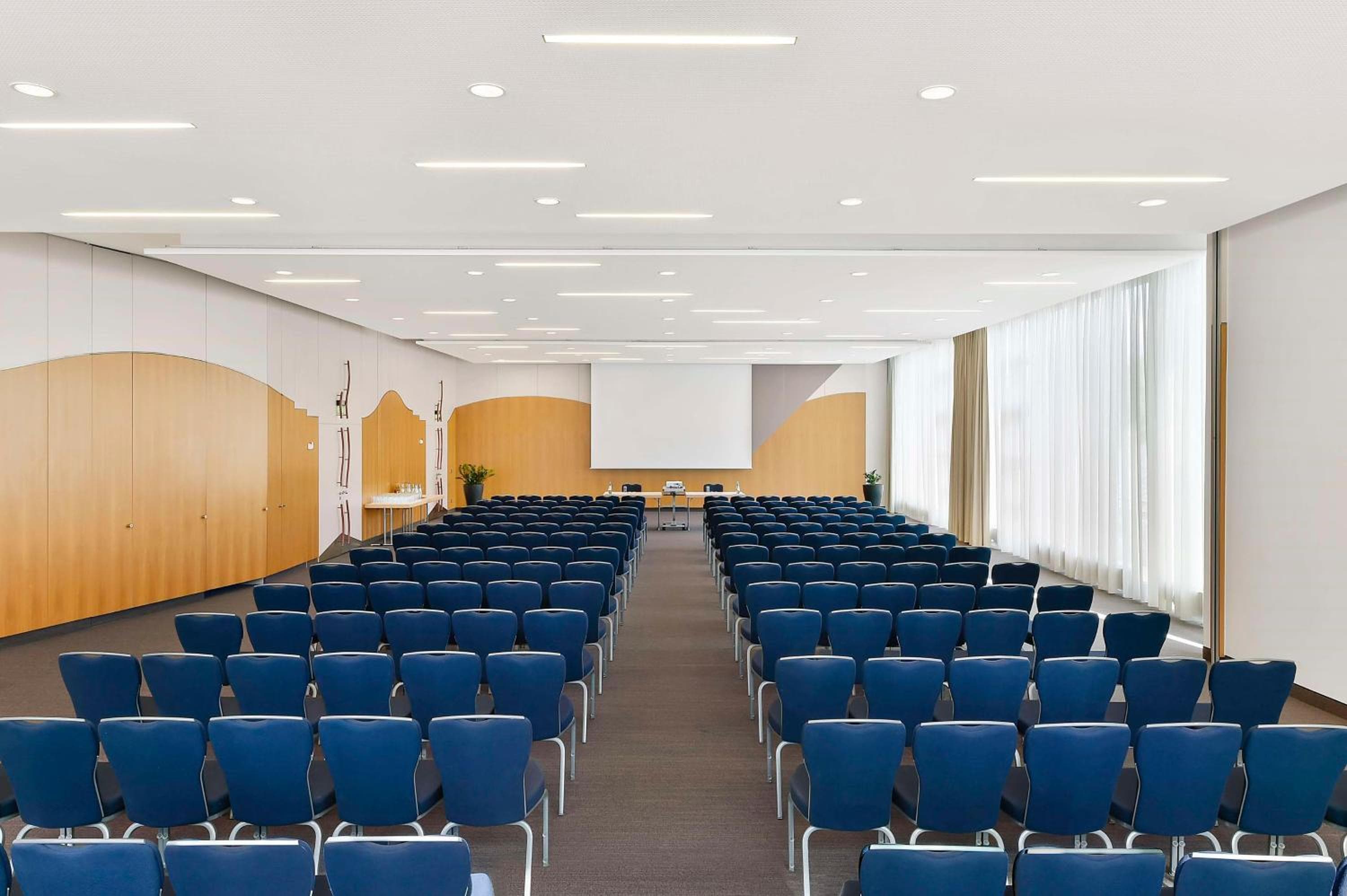 meeting & event spaces