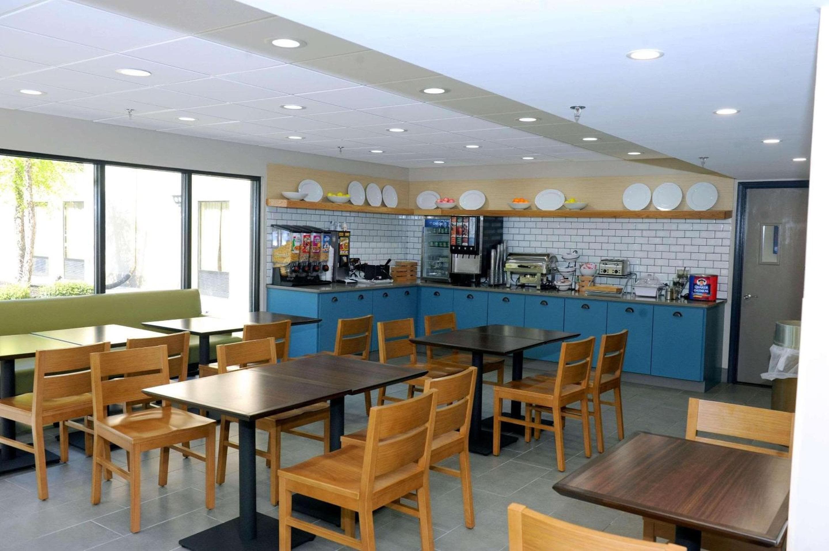 Spark by Hilton Alpharetta Roswell