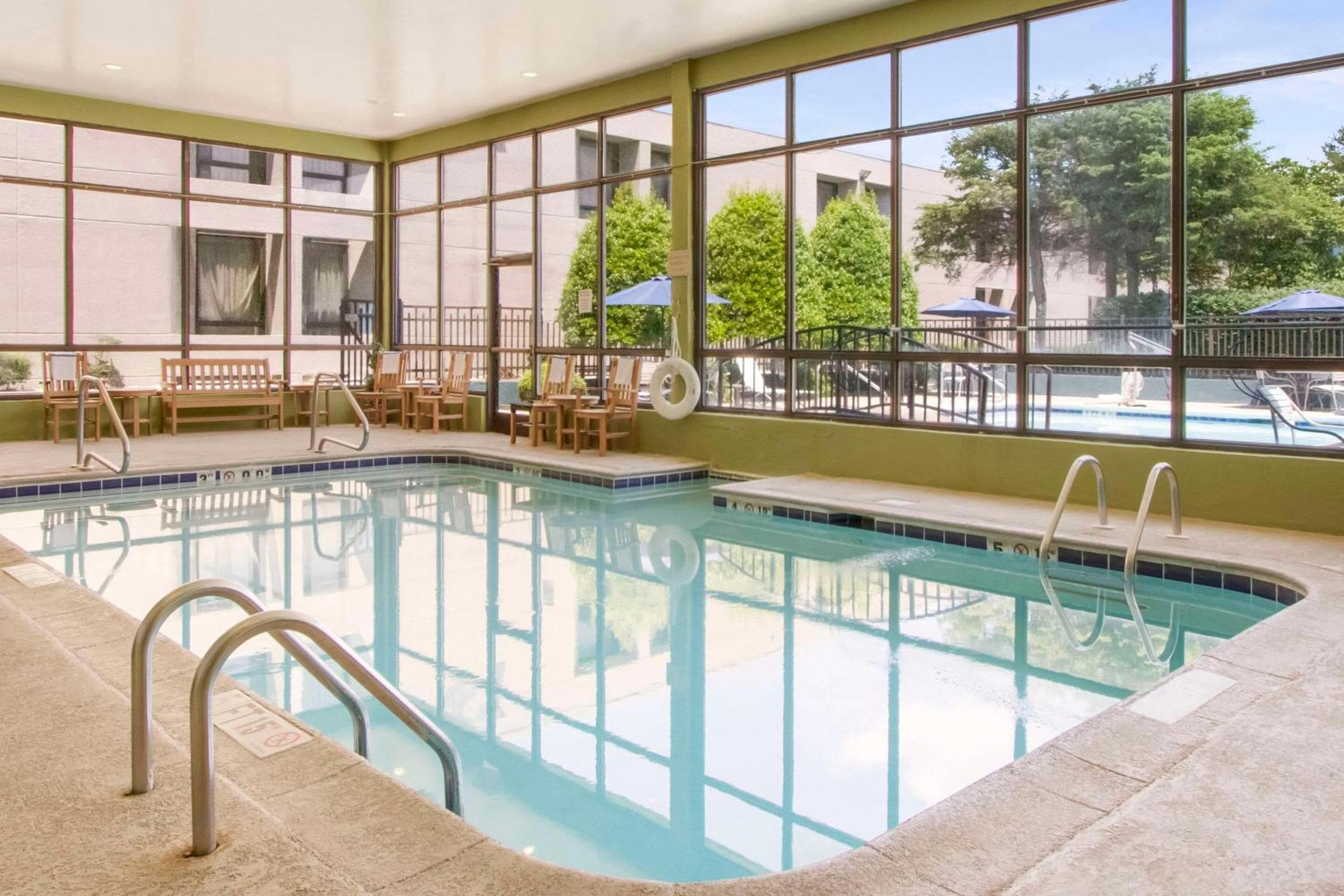 Clarion Inn Asheville Airport