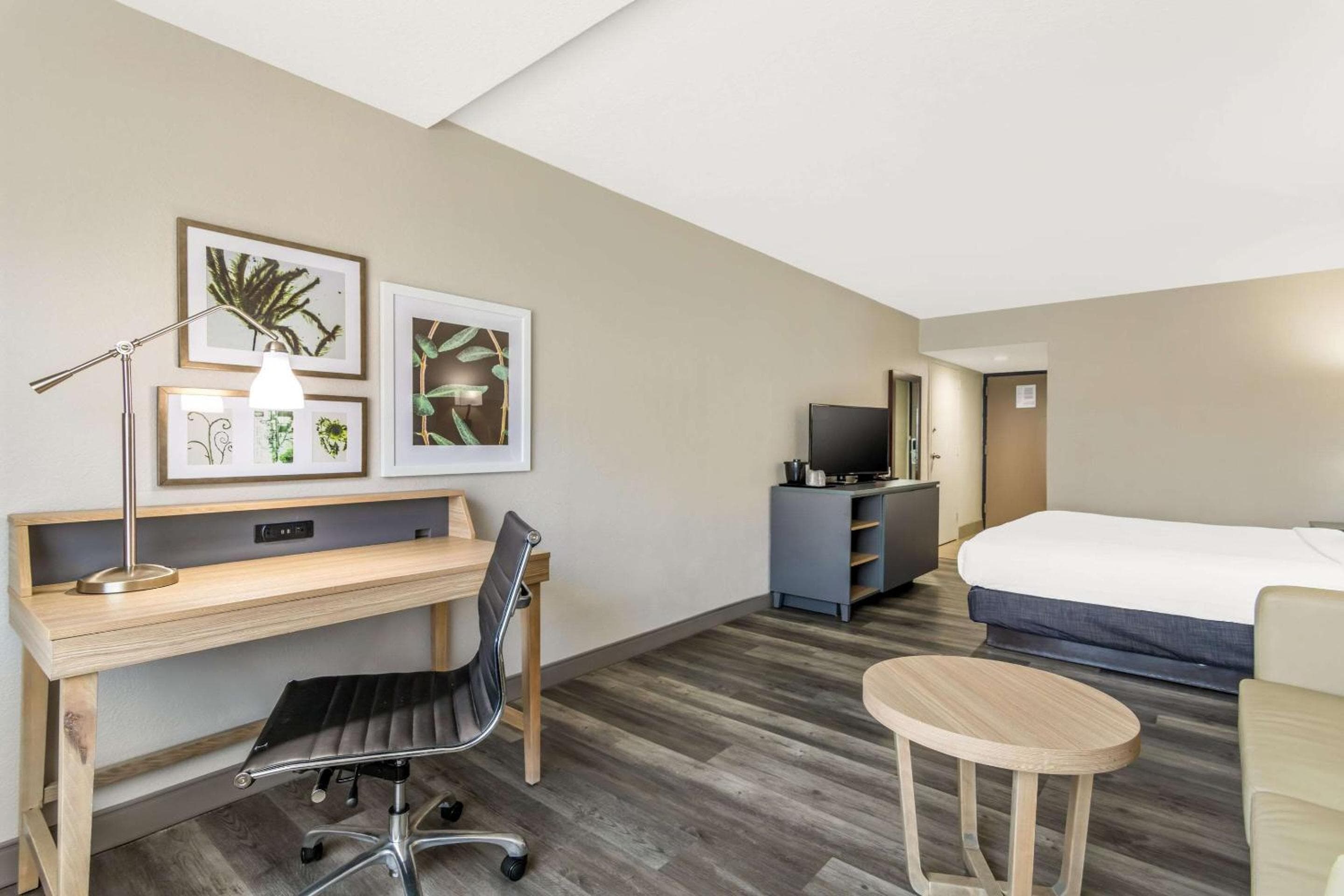 Country Inn & Suites by Radisson, Atlanta Airport South, GA