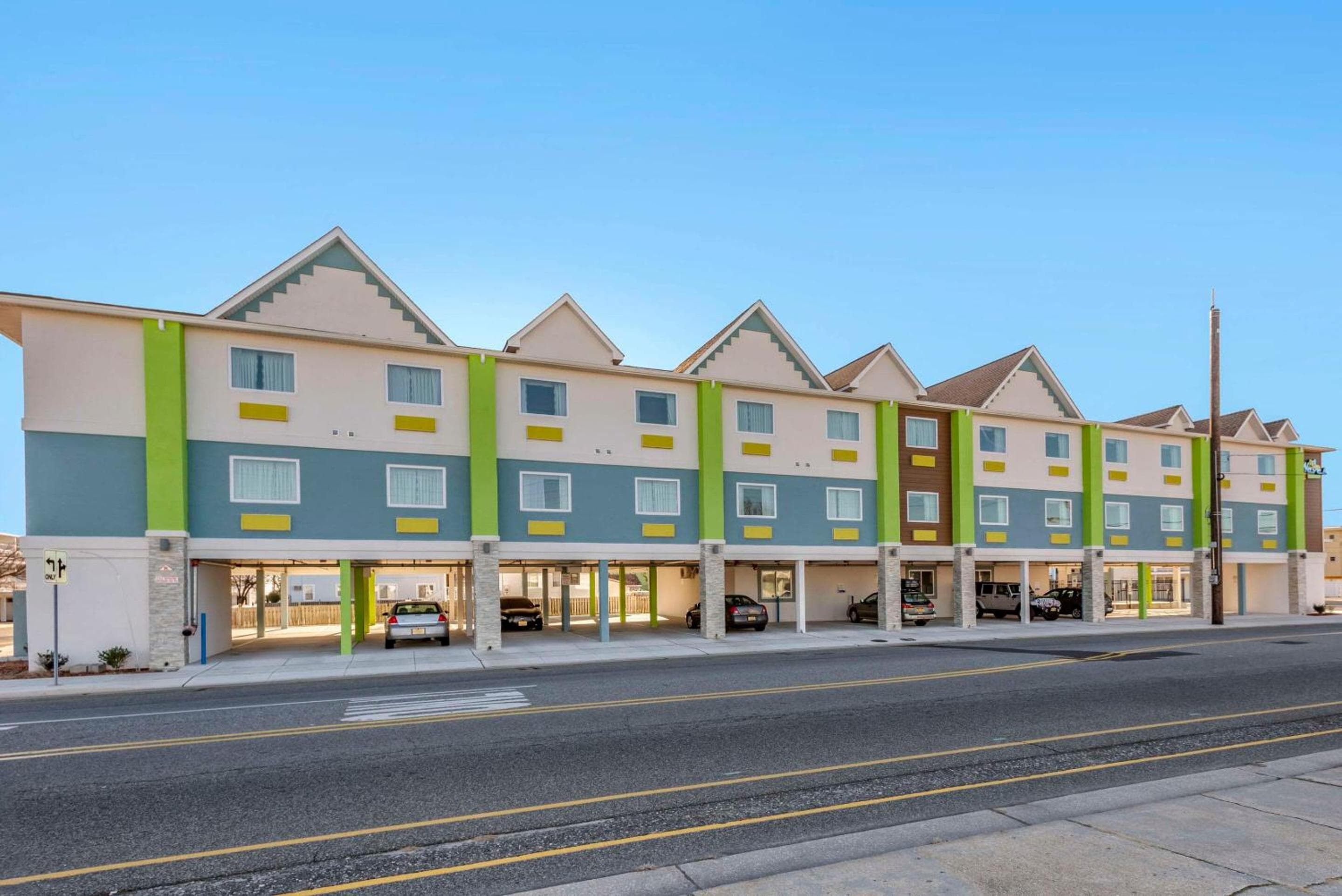 The Waves Hotel, an Ascend Collection Hotel