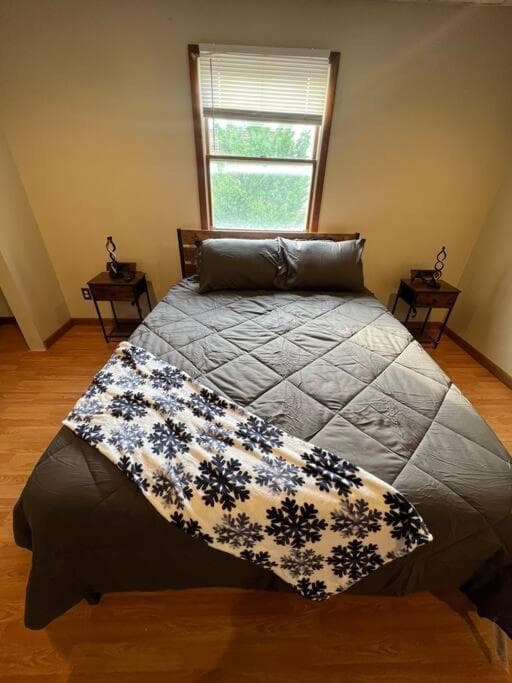 Spacious 3BR-3BA, Downtown Morgantown, Near WVU
