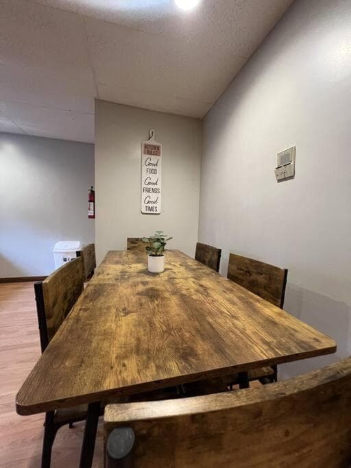 Spacious 3BR-3BA, Downtown Morgantown, Near WVU