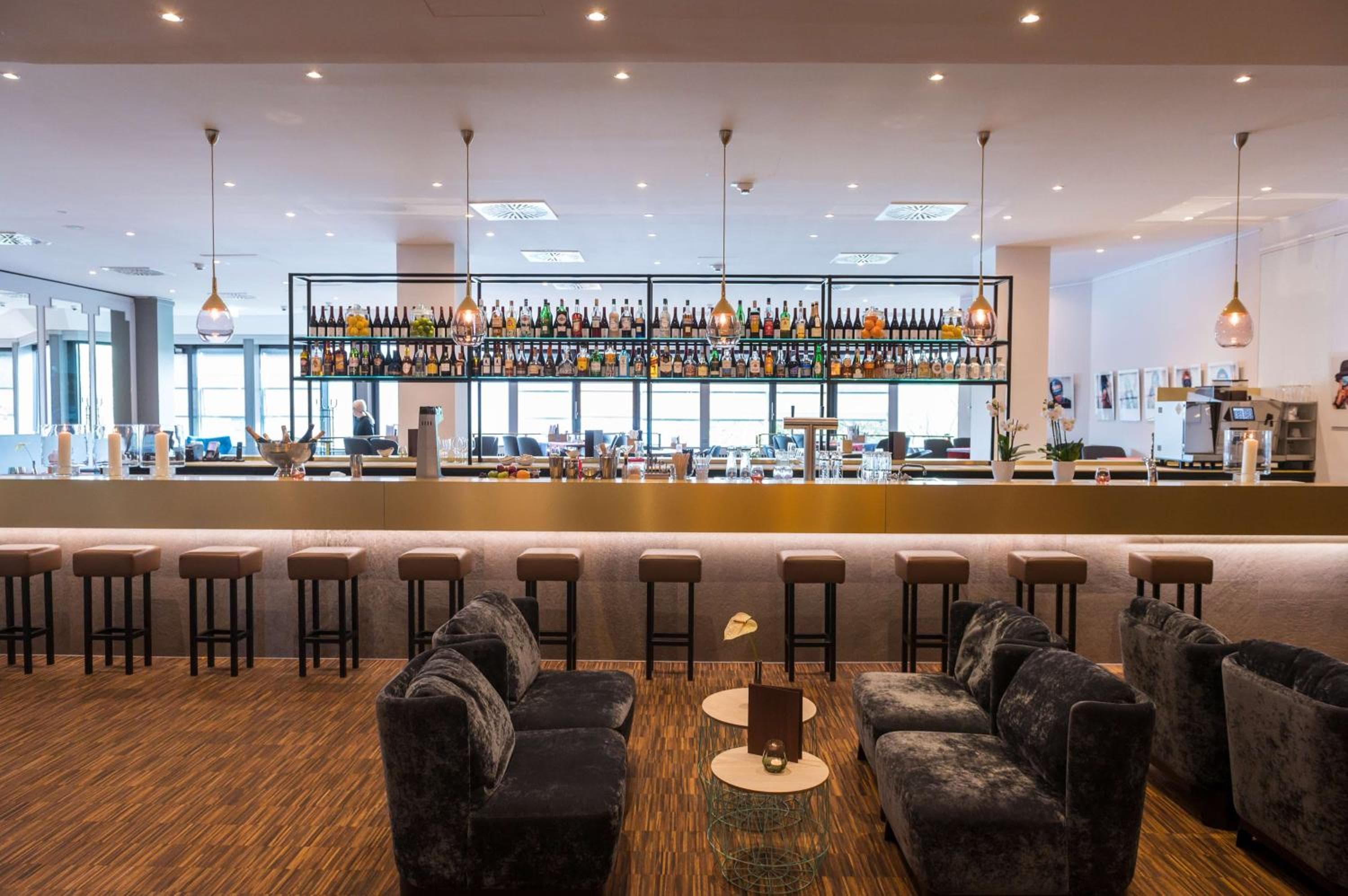 Spark by Hilton Wuppertal City Centre