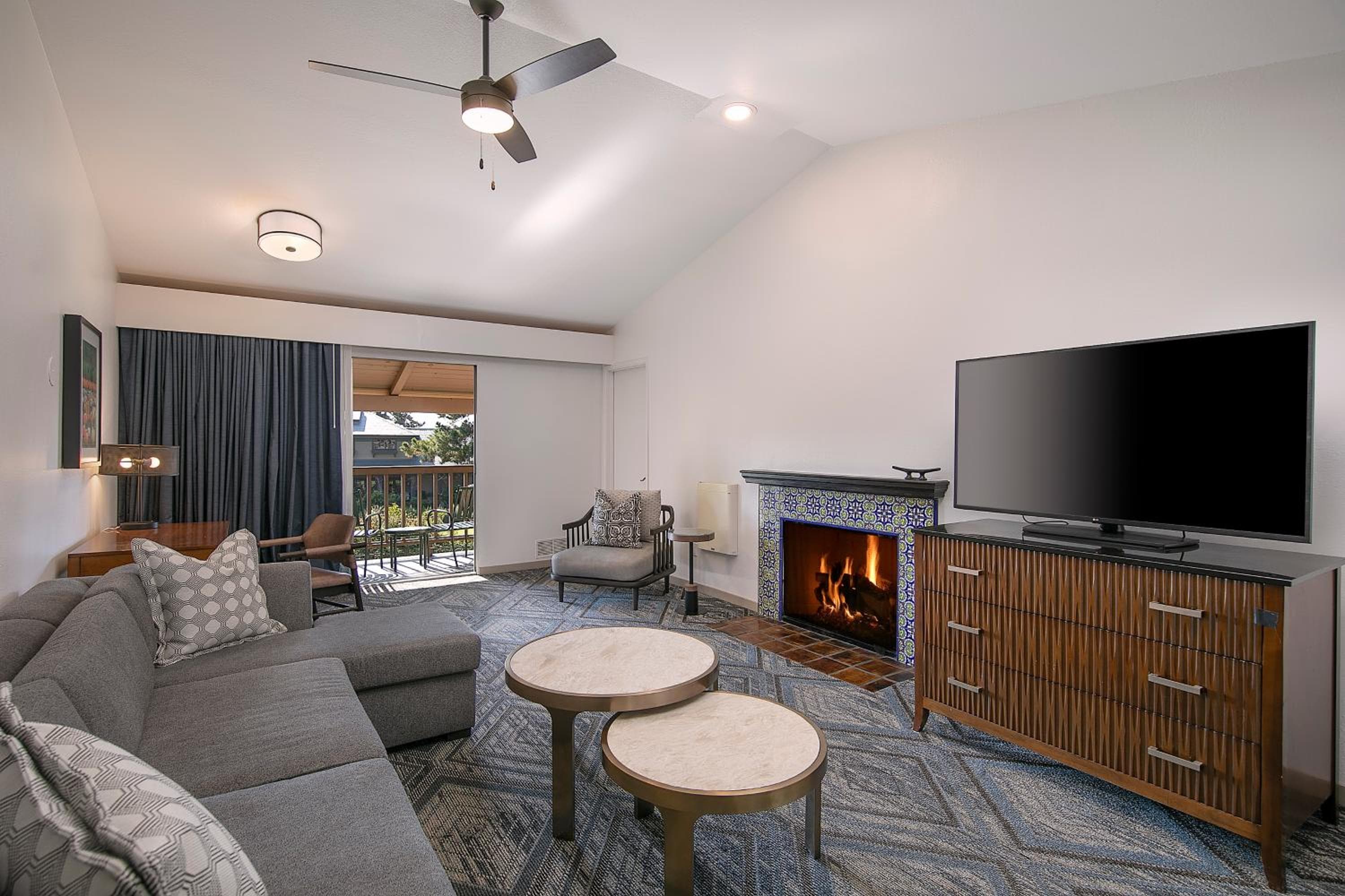 Half Moon Bay Lodge