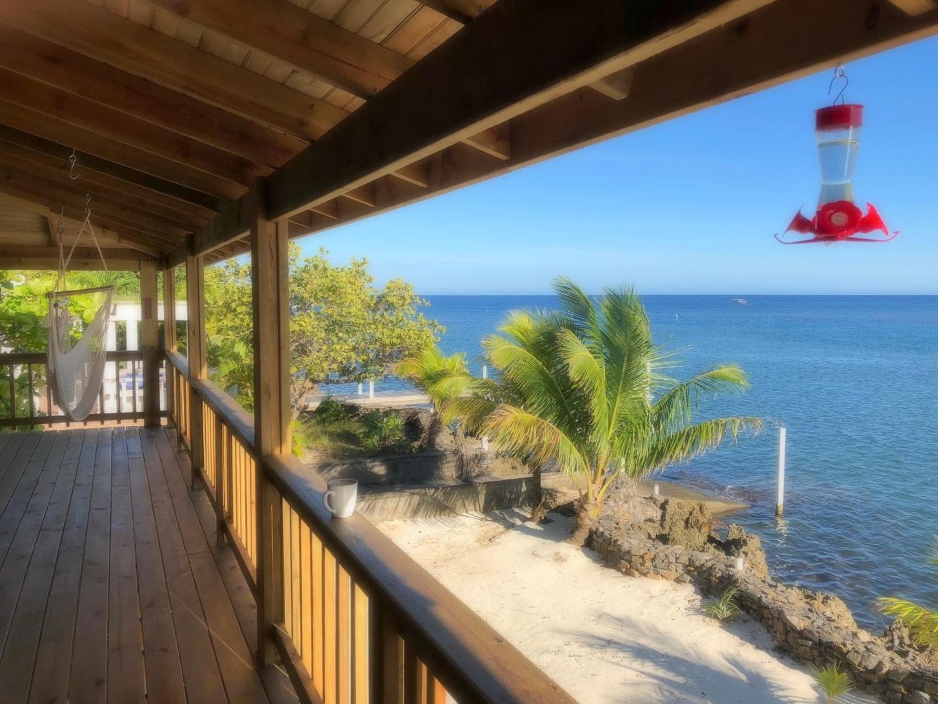 Kokomo Roatan Oceanfront Paradise