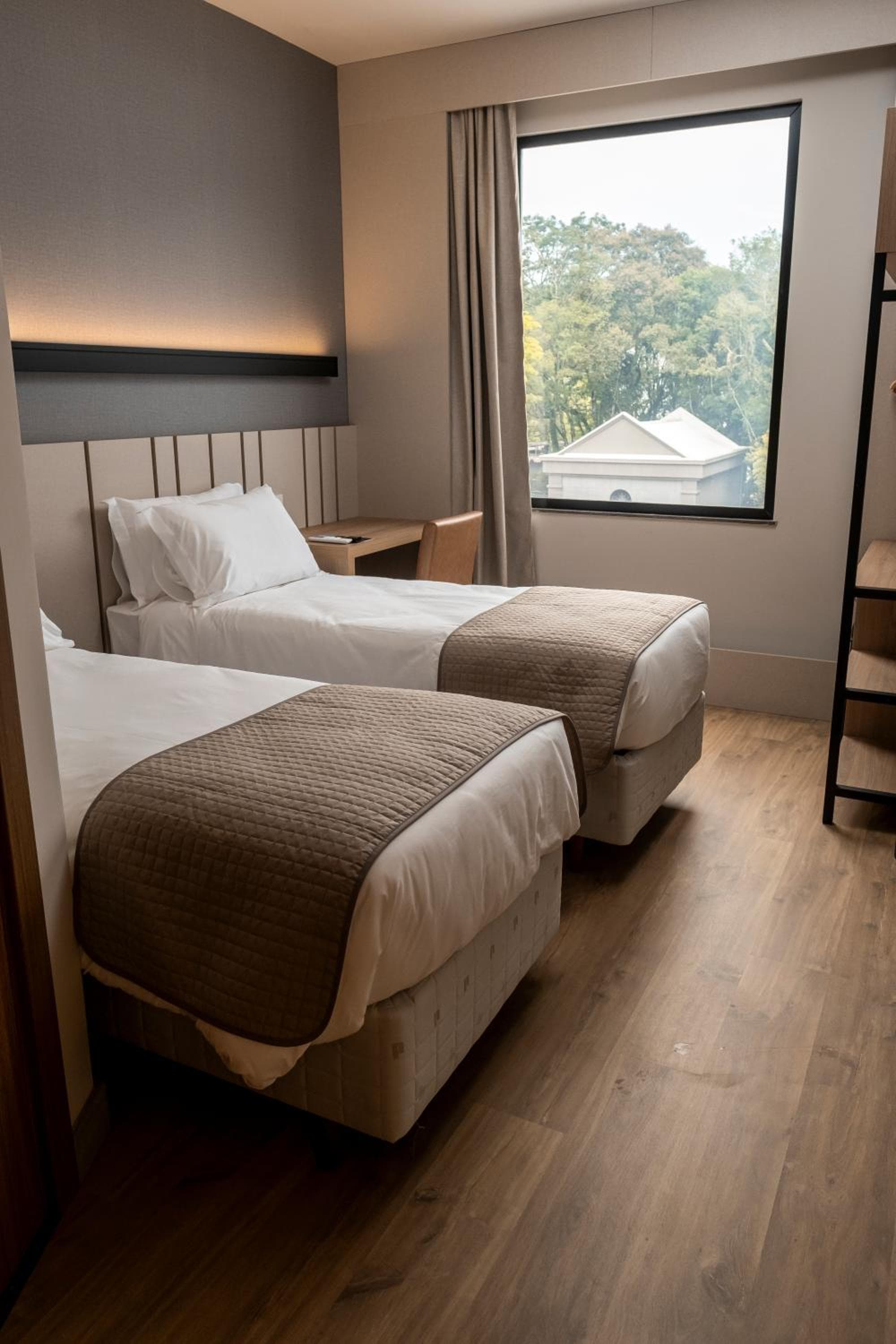 Plaza Hotel & Boulevard Convention - Vale dos Vinhedos