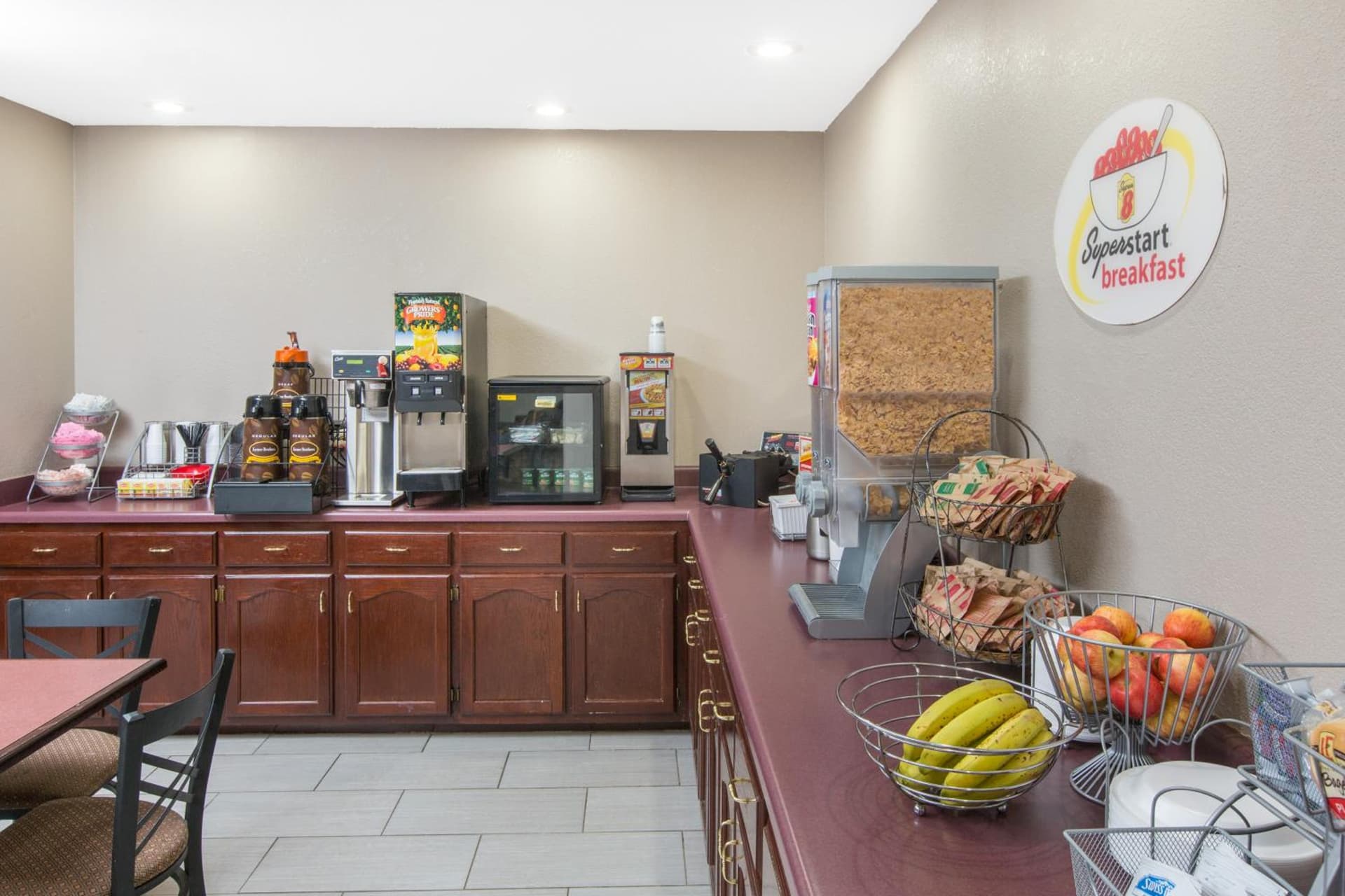 Super 8 by Wyndham Southaven