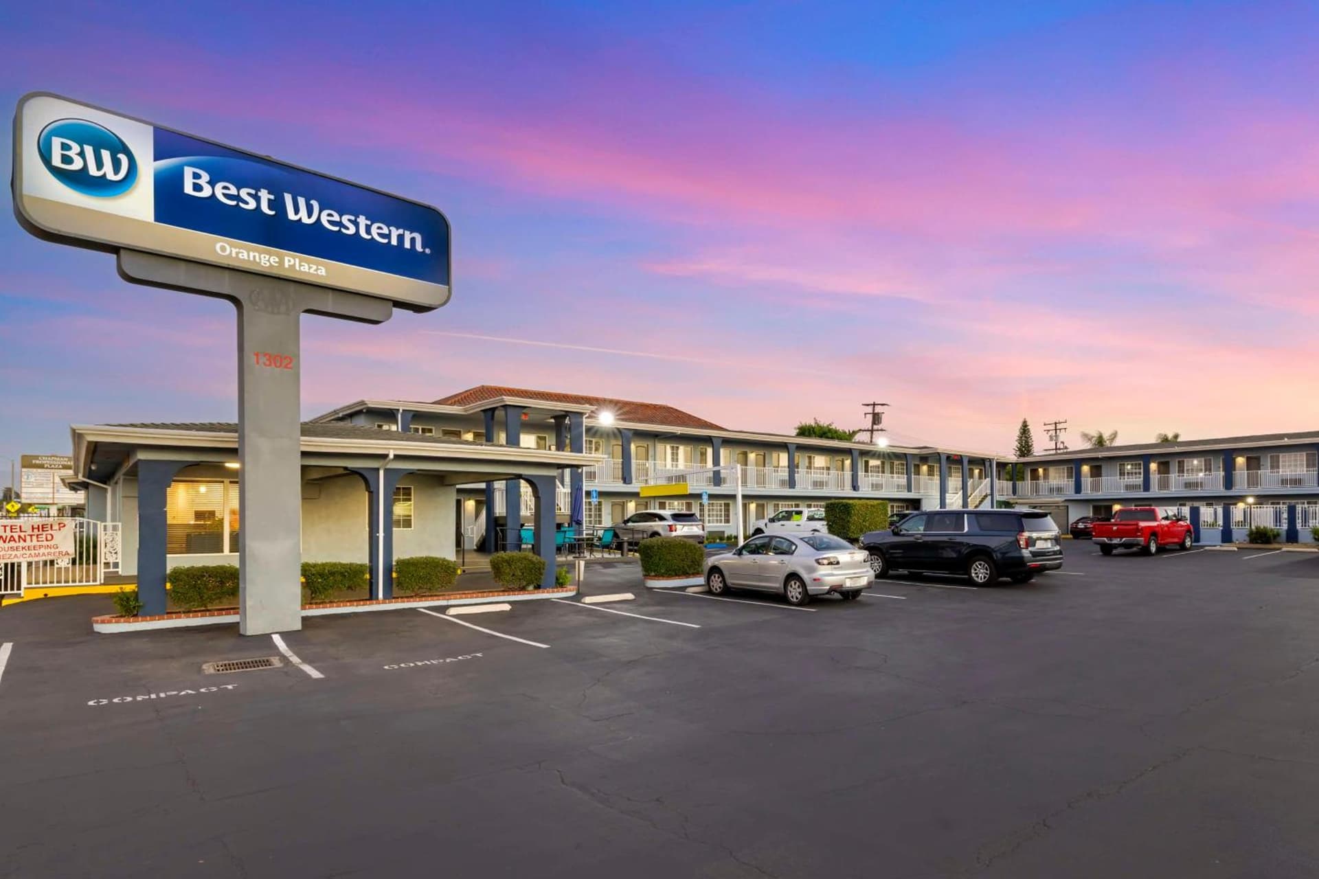 Best Western Orange Plaza