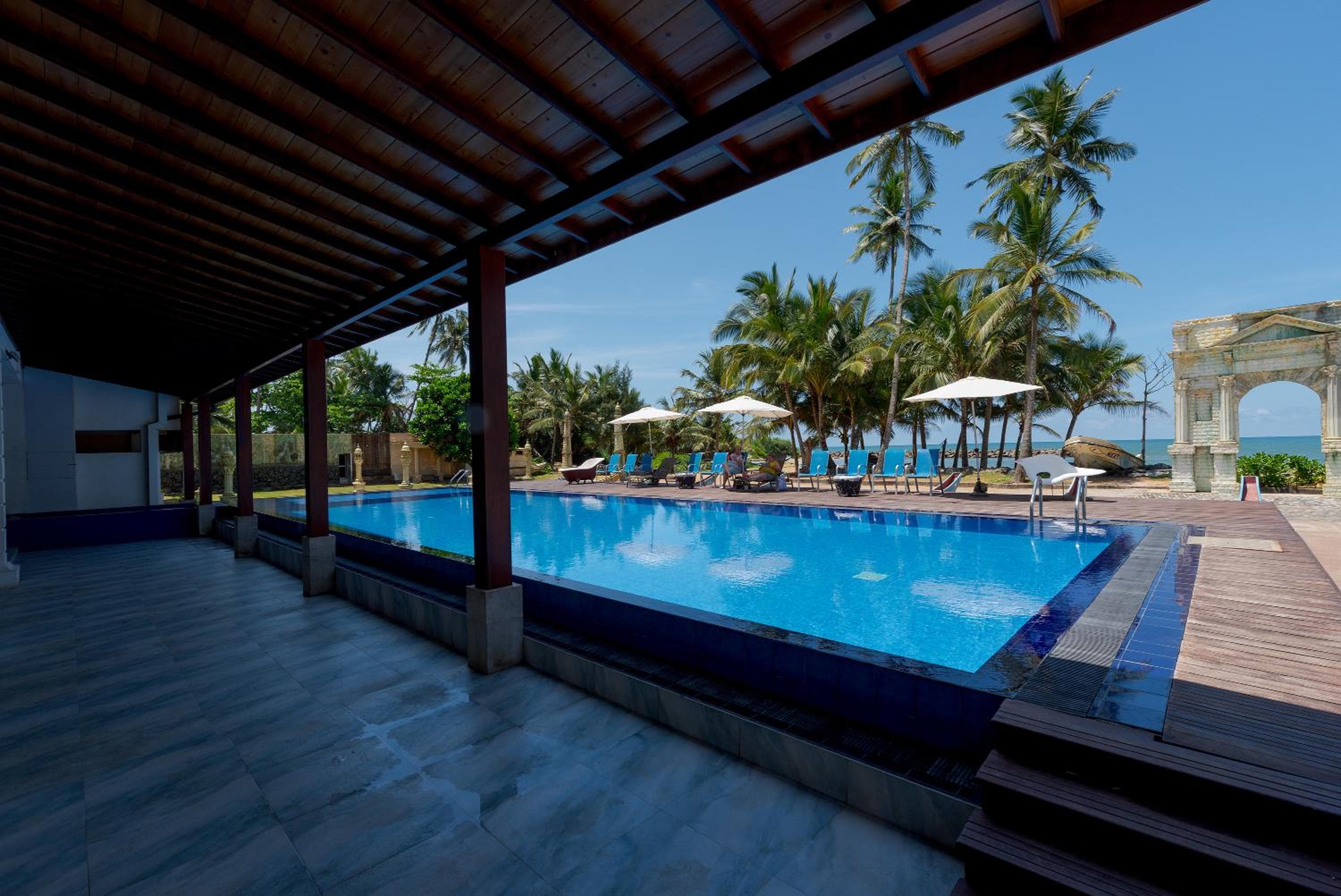 Kalutara Sea Gate Hotel