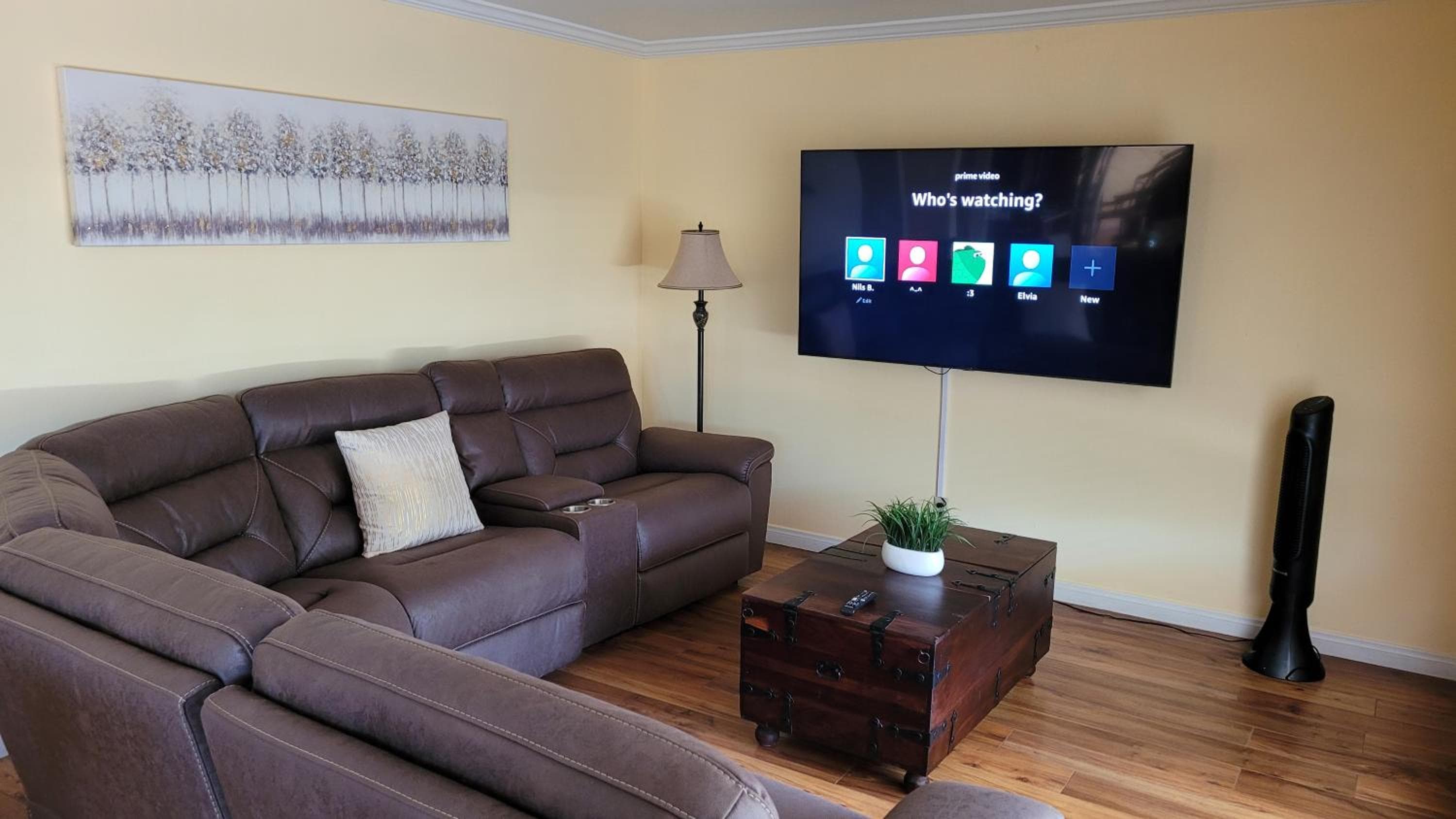 Valley Gem, luxurious 5 bedroom 3 bath, sleeps 12