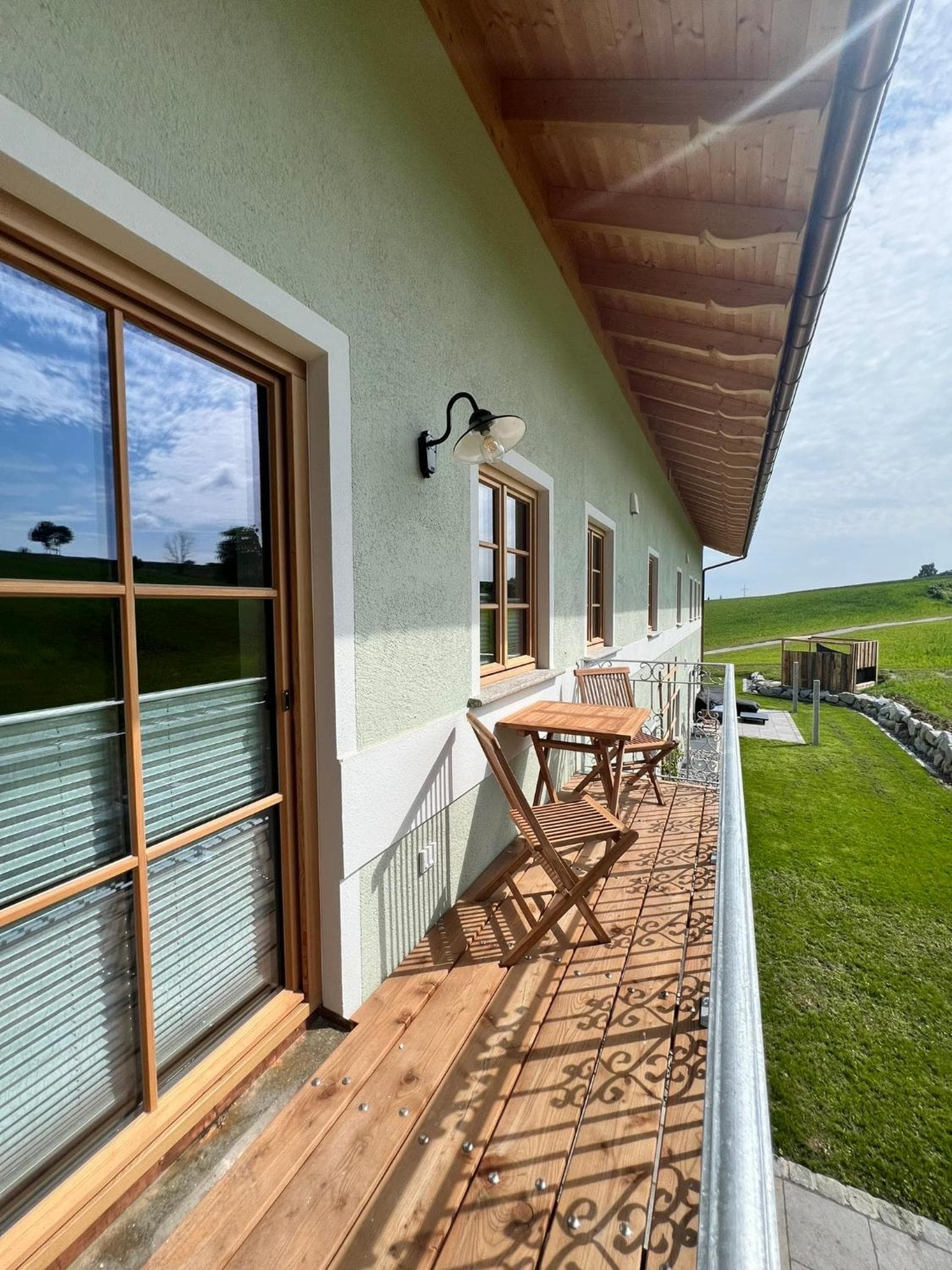 Stay Nice Apartments Dorfen Nähe München Jacuzzi Grillkota 75 Zoll TV