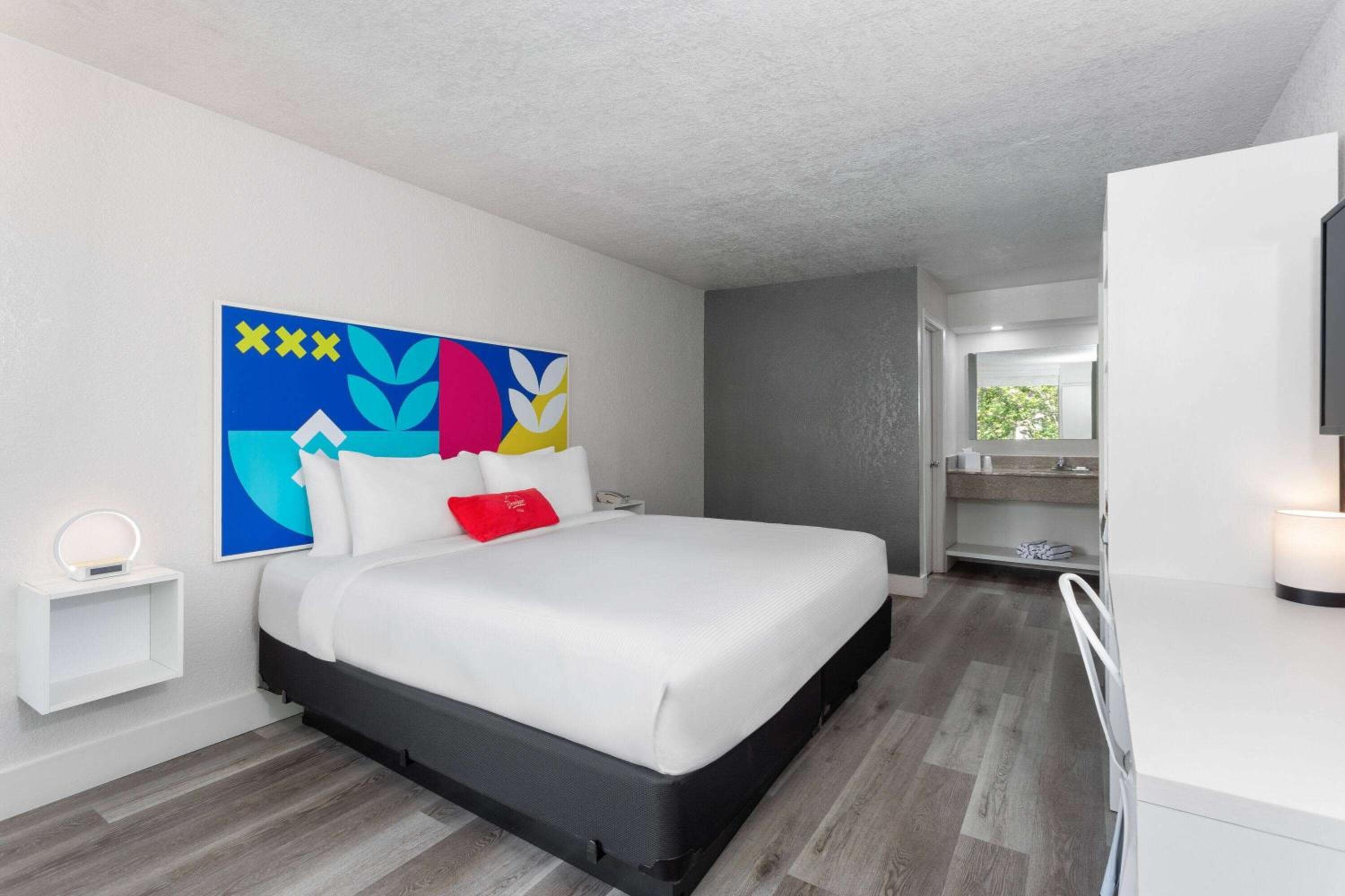 Baymont by Wyndham Orlando Lake Buena Vista South