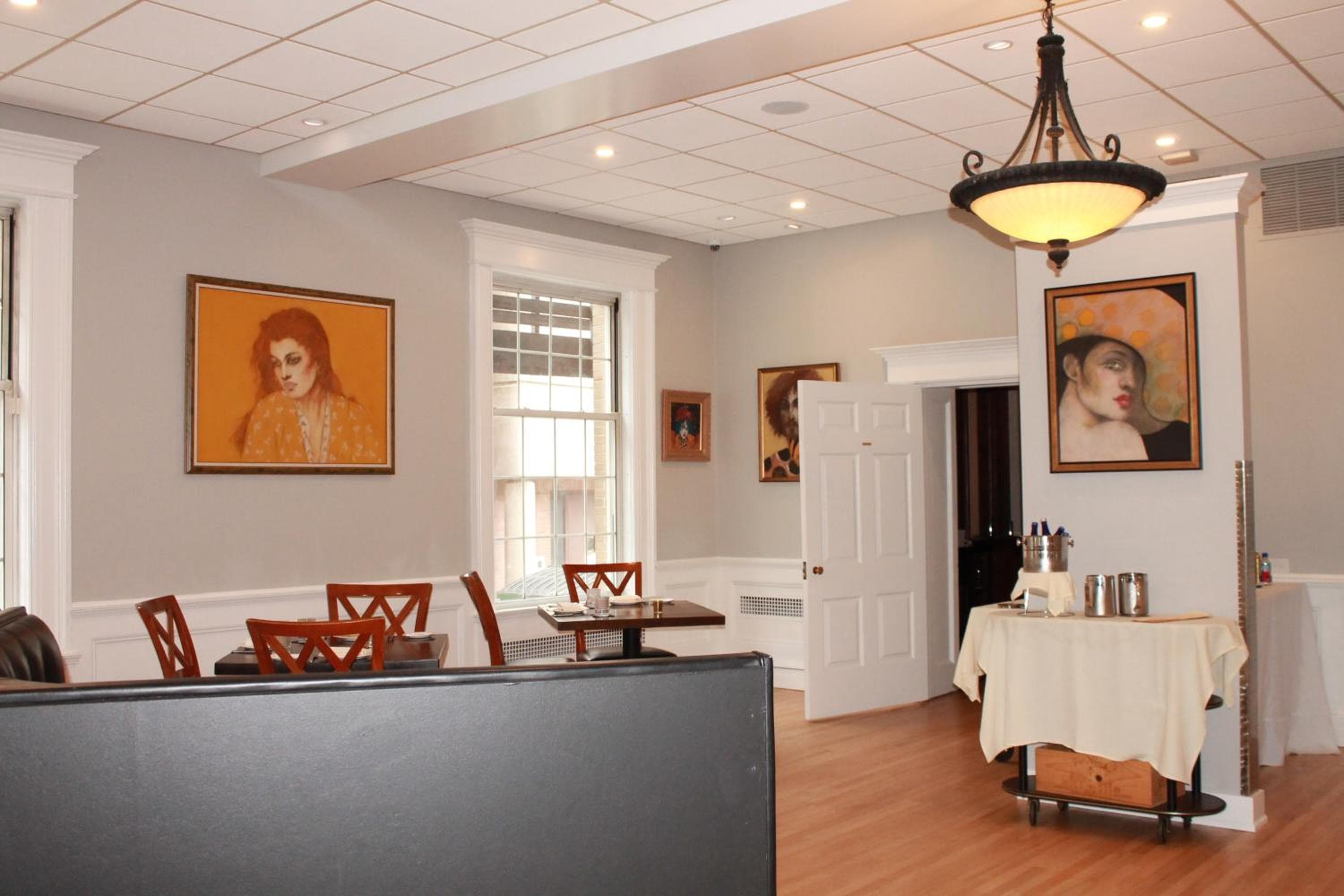 Inn on Broadway