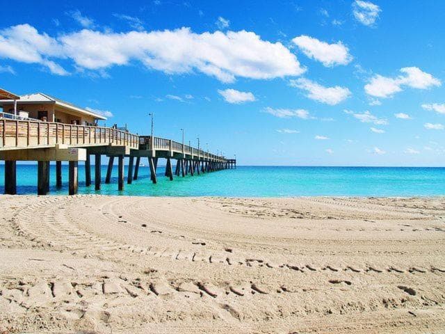 Dania Beach Waterfront,near Hollywood & Fll