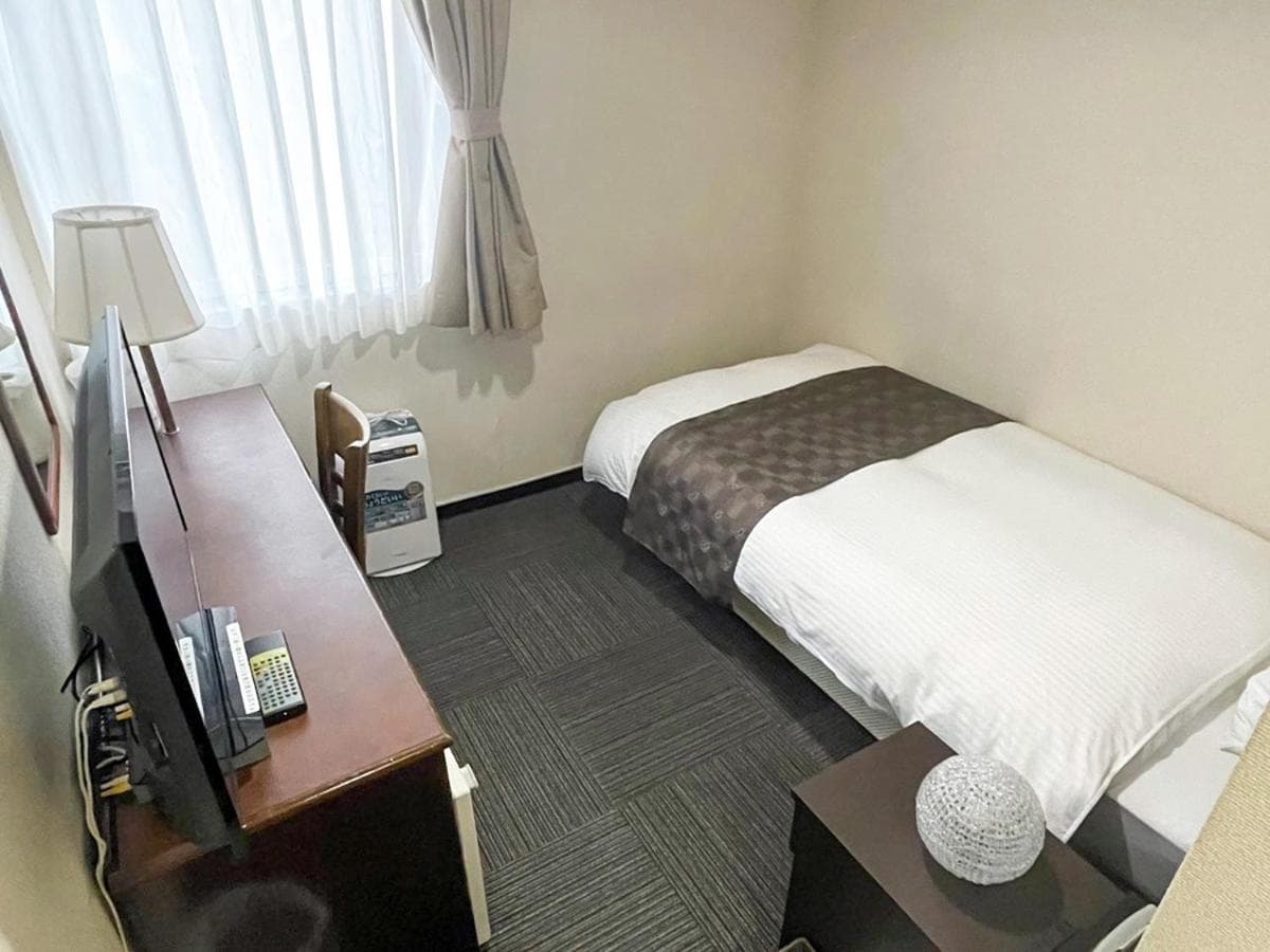 Takatsuki W and M Hotel