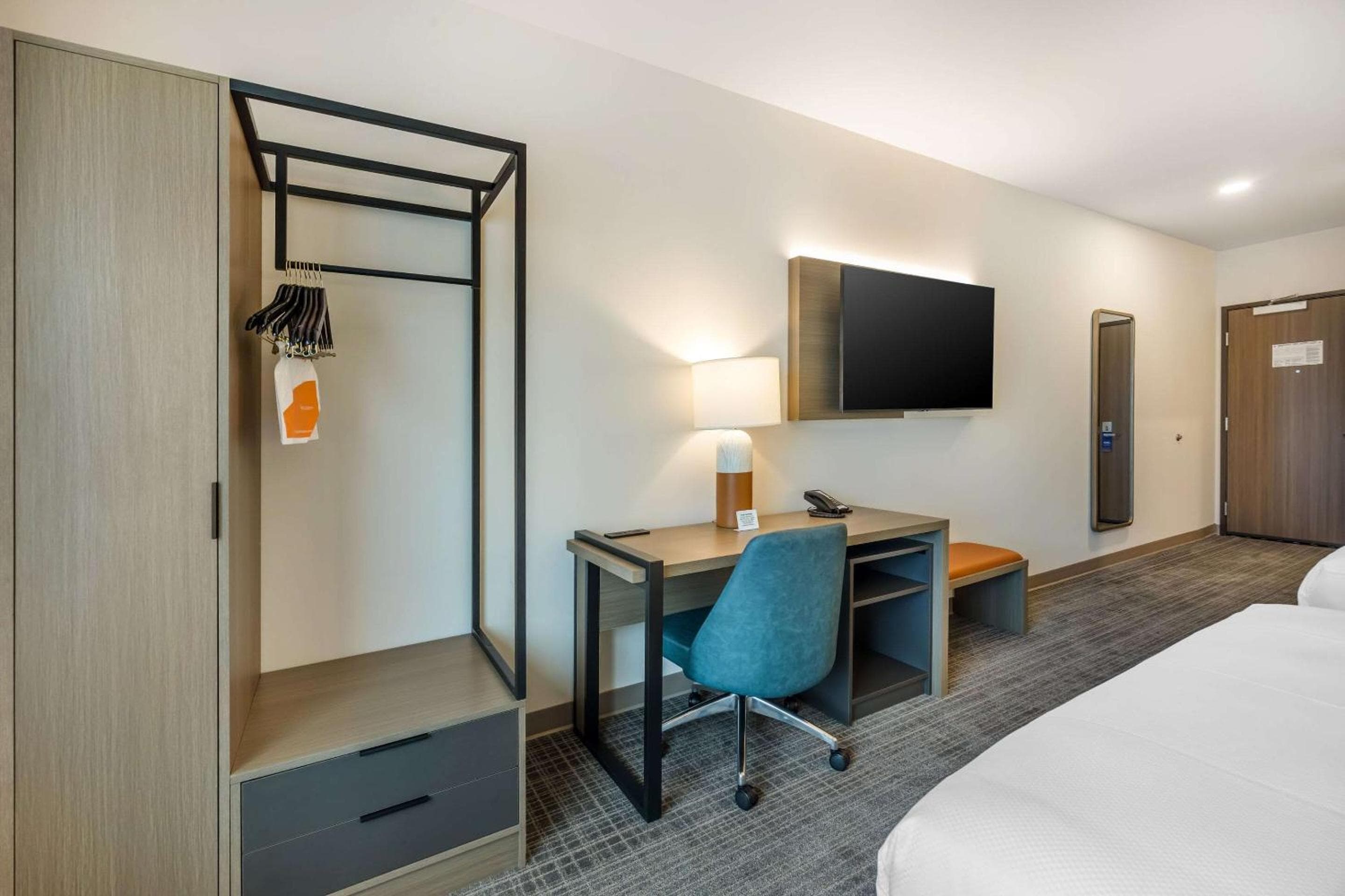 Comfort Inn & Suites Nashville Bellevue
