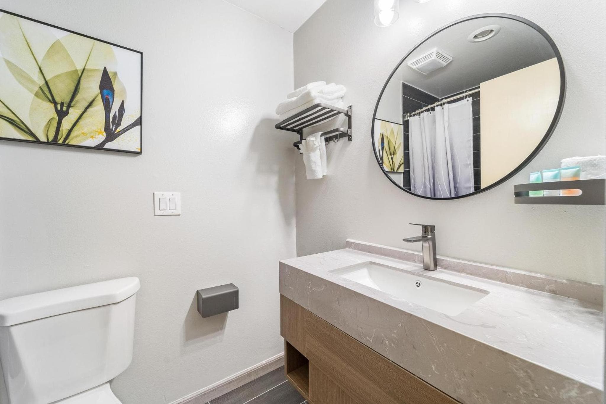 Interurban Suites Hotel, a Dazzler Select by Wyndham