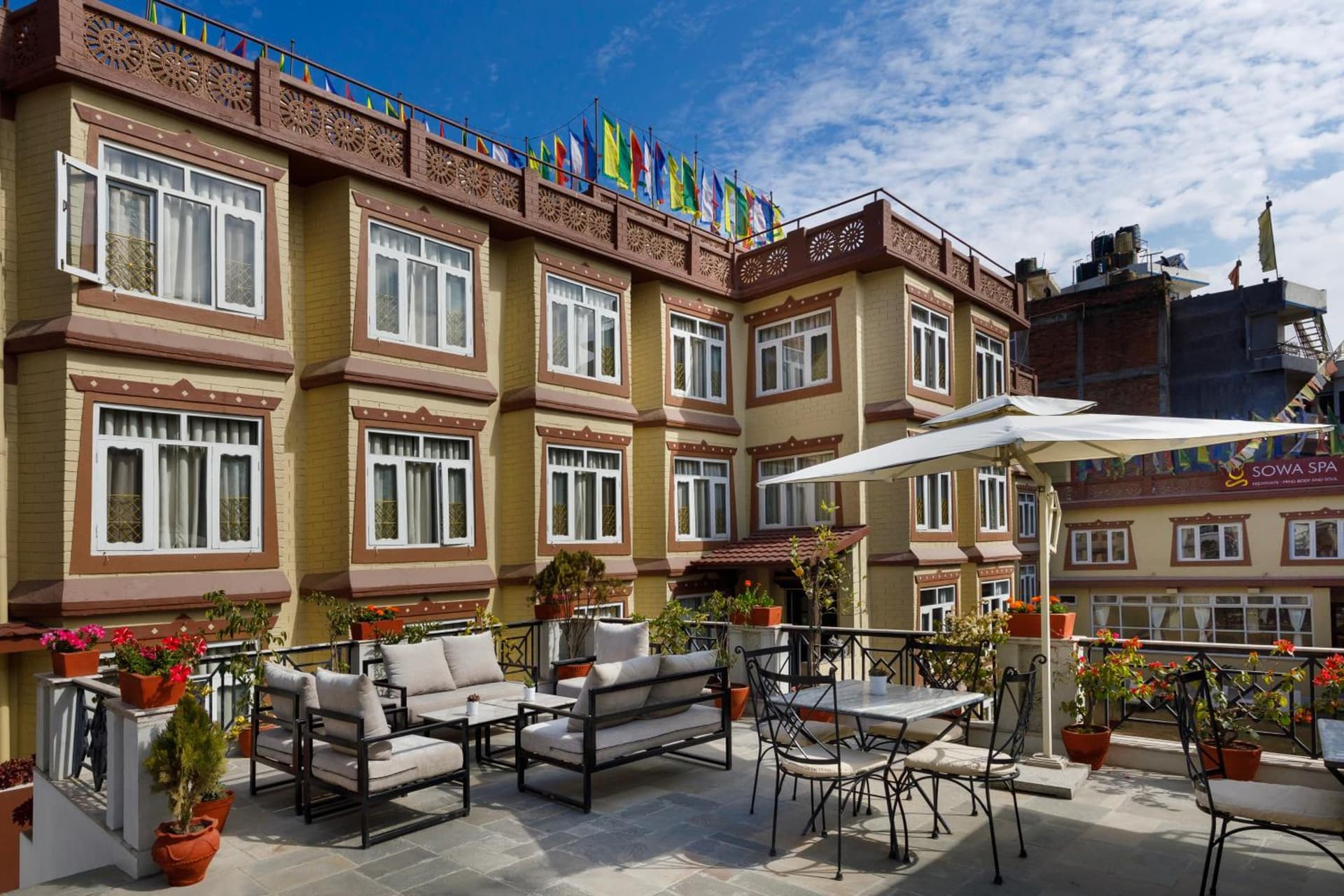 Shambaling Boutique Hotel