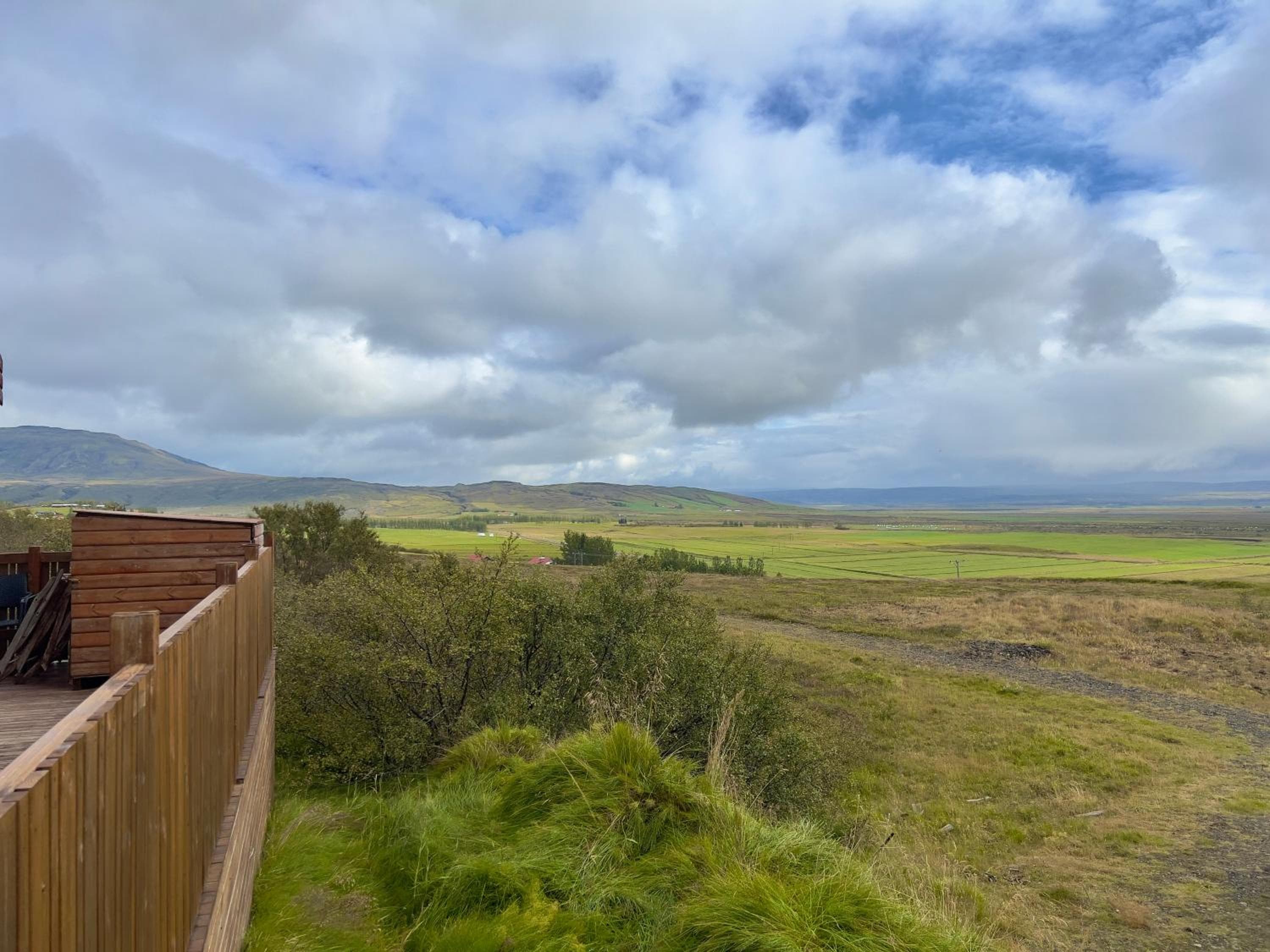 Private cottage on Golden Circle with hot tub