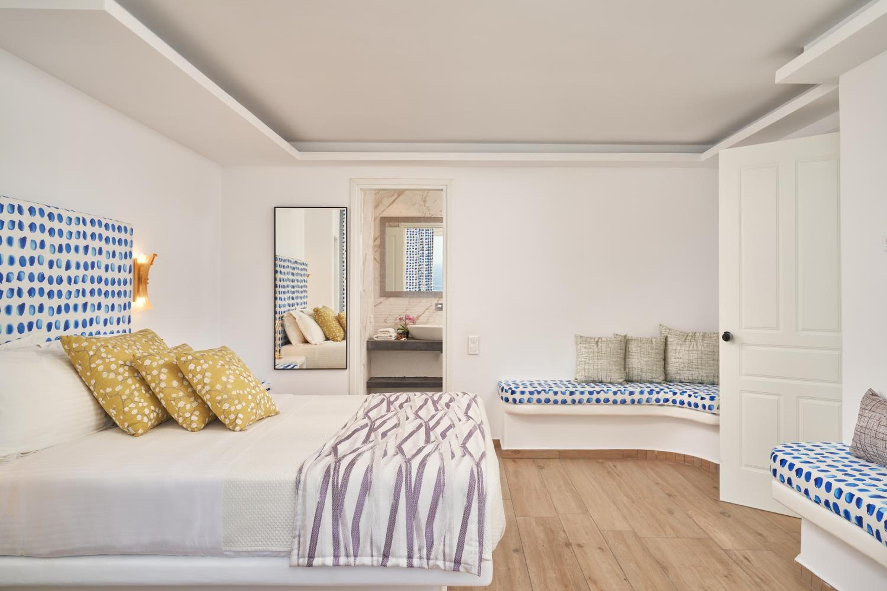 Arte & Mare Elia Luxury Suites and Villas