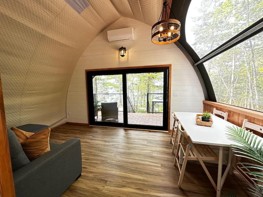 Sunken Escapes Glamping Unit 4