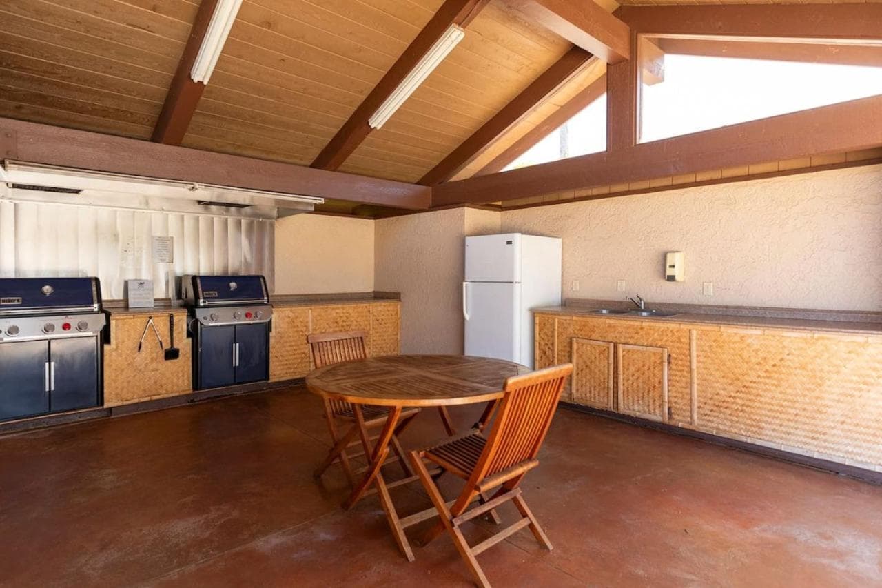 Sweeping Views Spacious 3 Beds