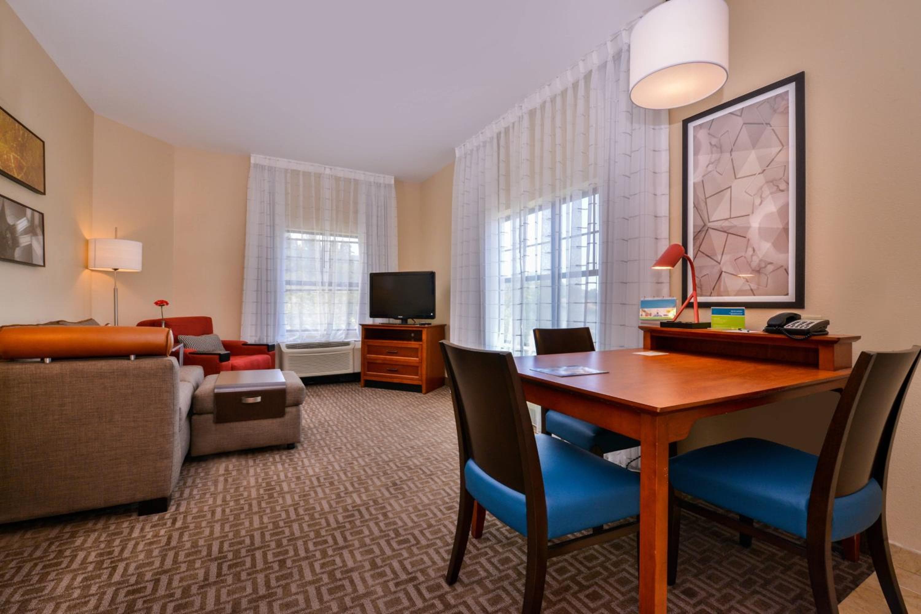 TownePlace Suites by Marriott Thousand Oaks Ventura County