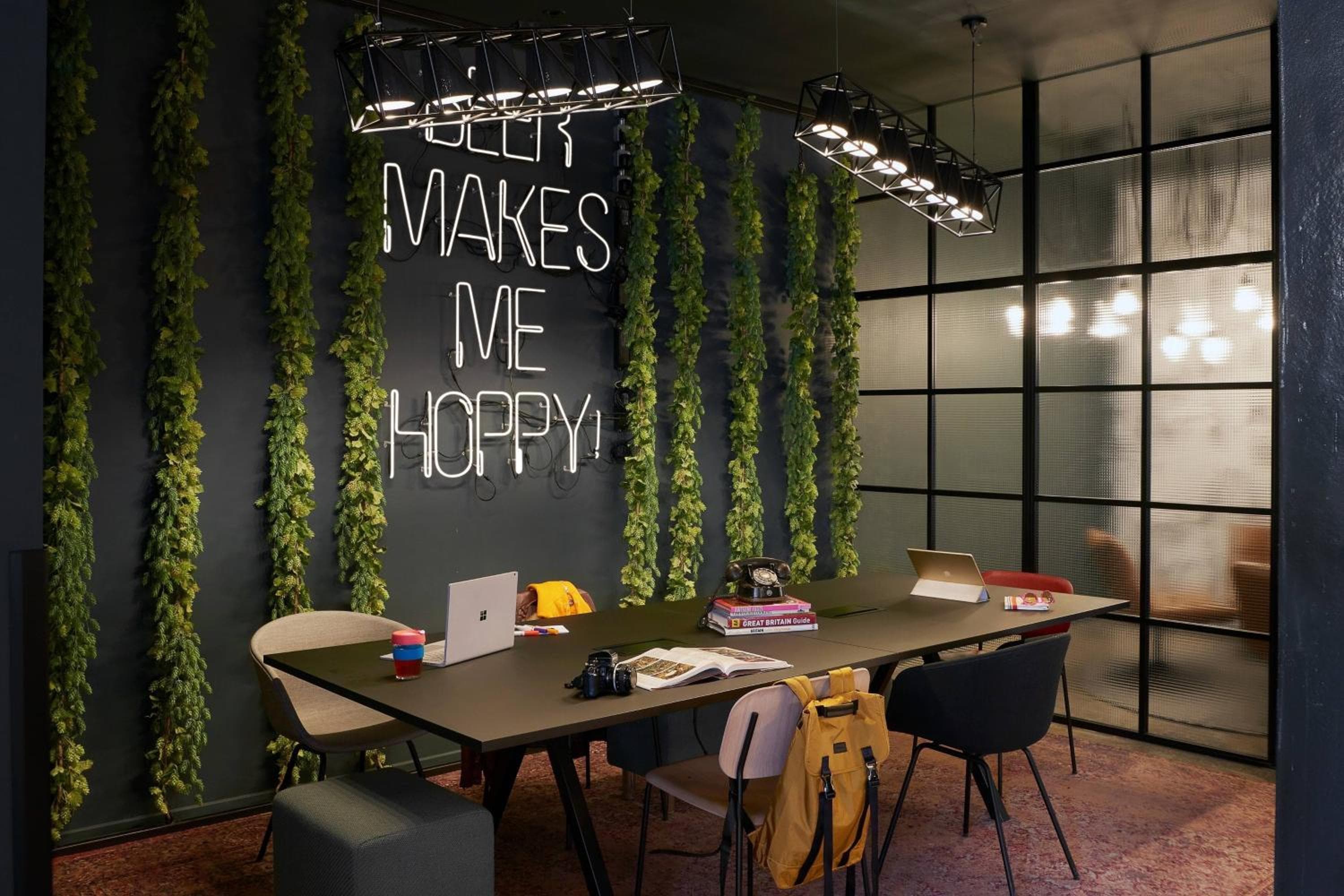 Moxy Edinburgh