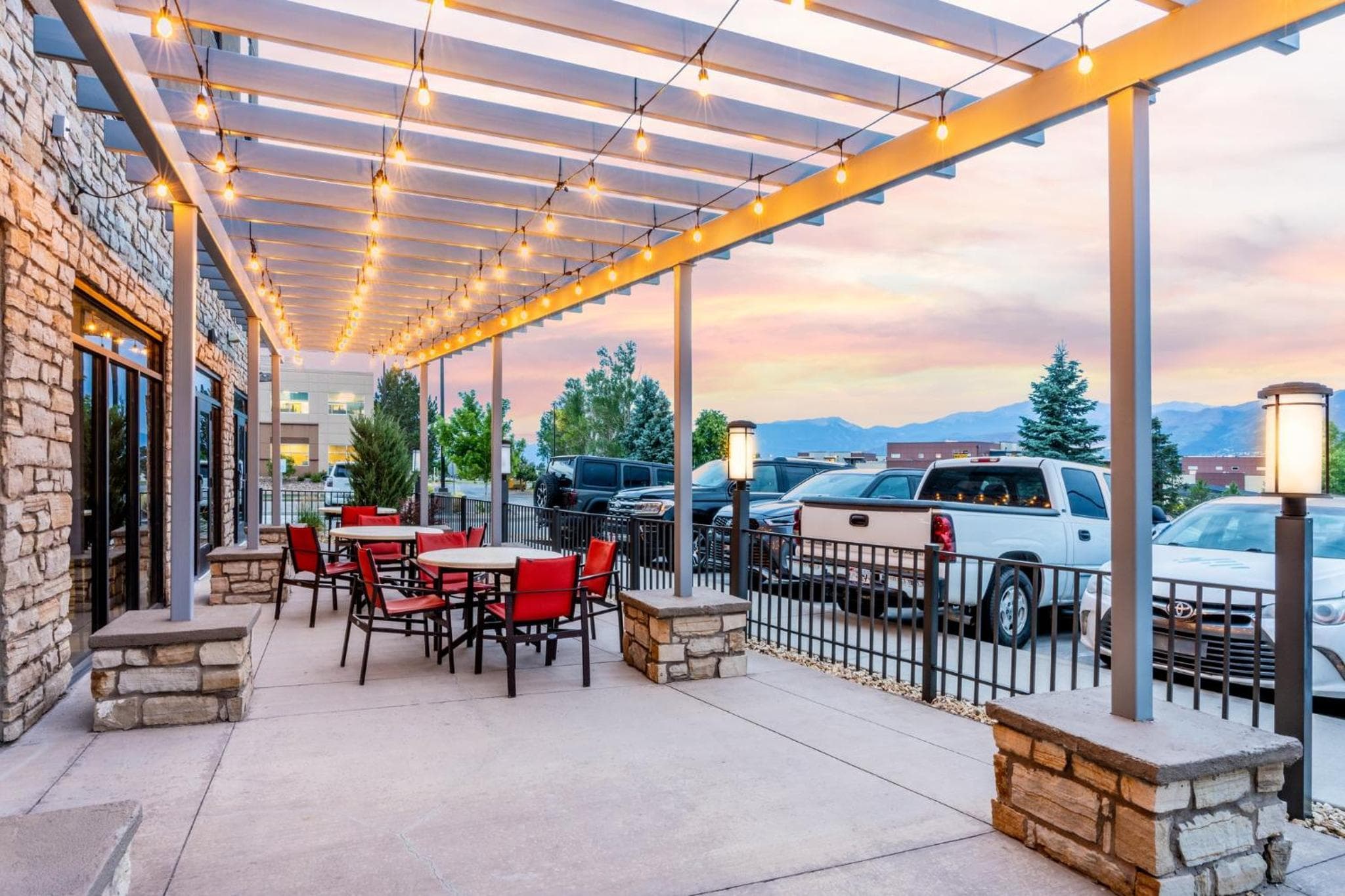 Holiday Inn Express & Suites - Colorado Springs AFA Northgate by IHG