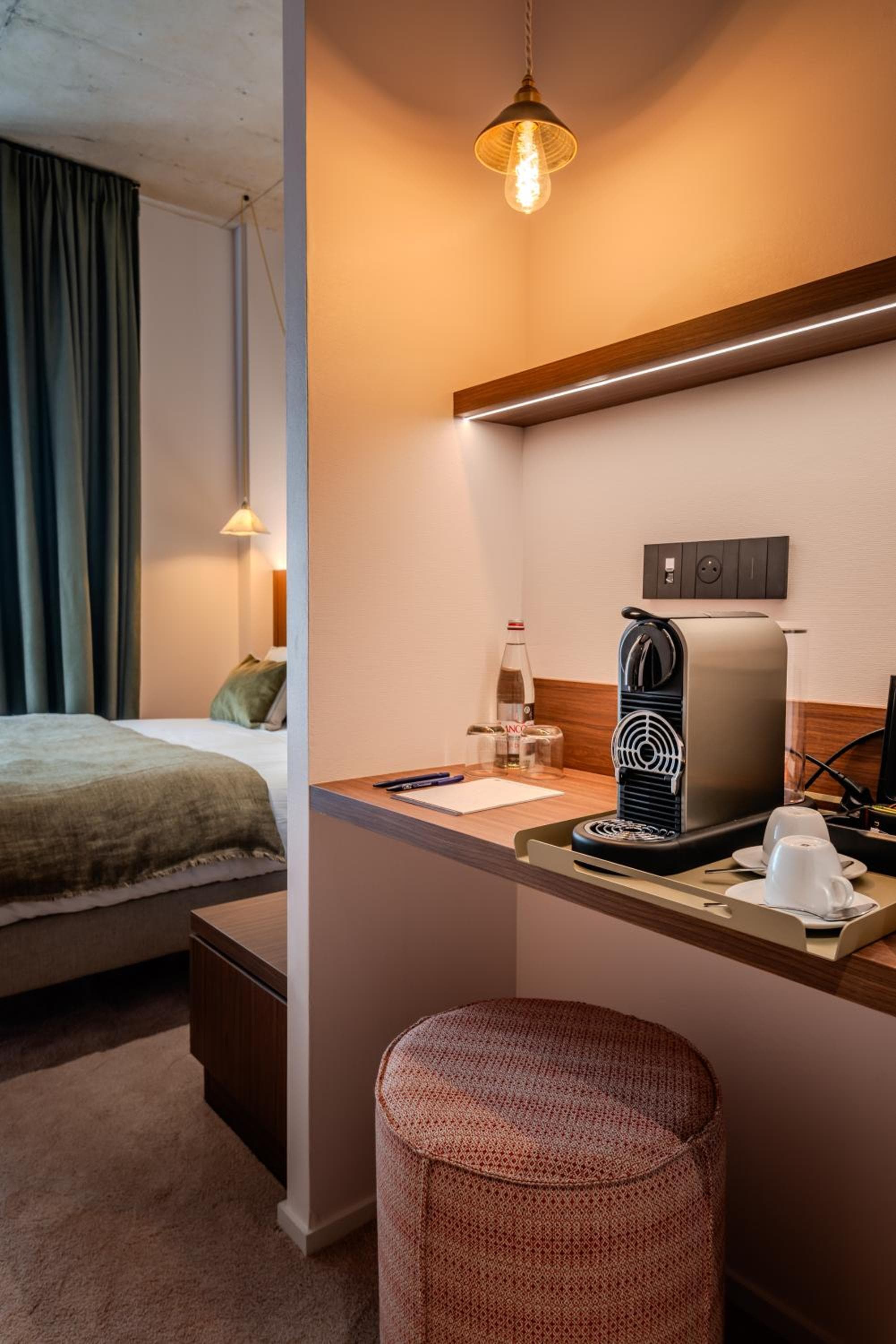 hotel room