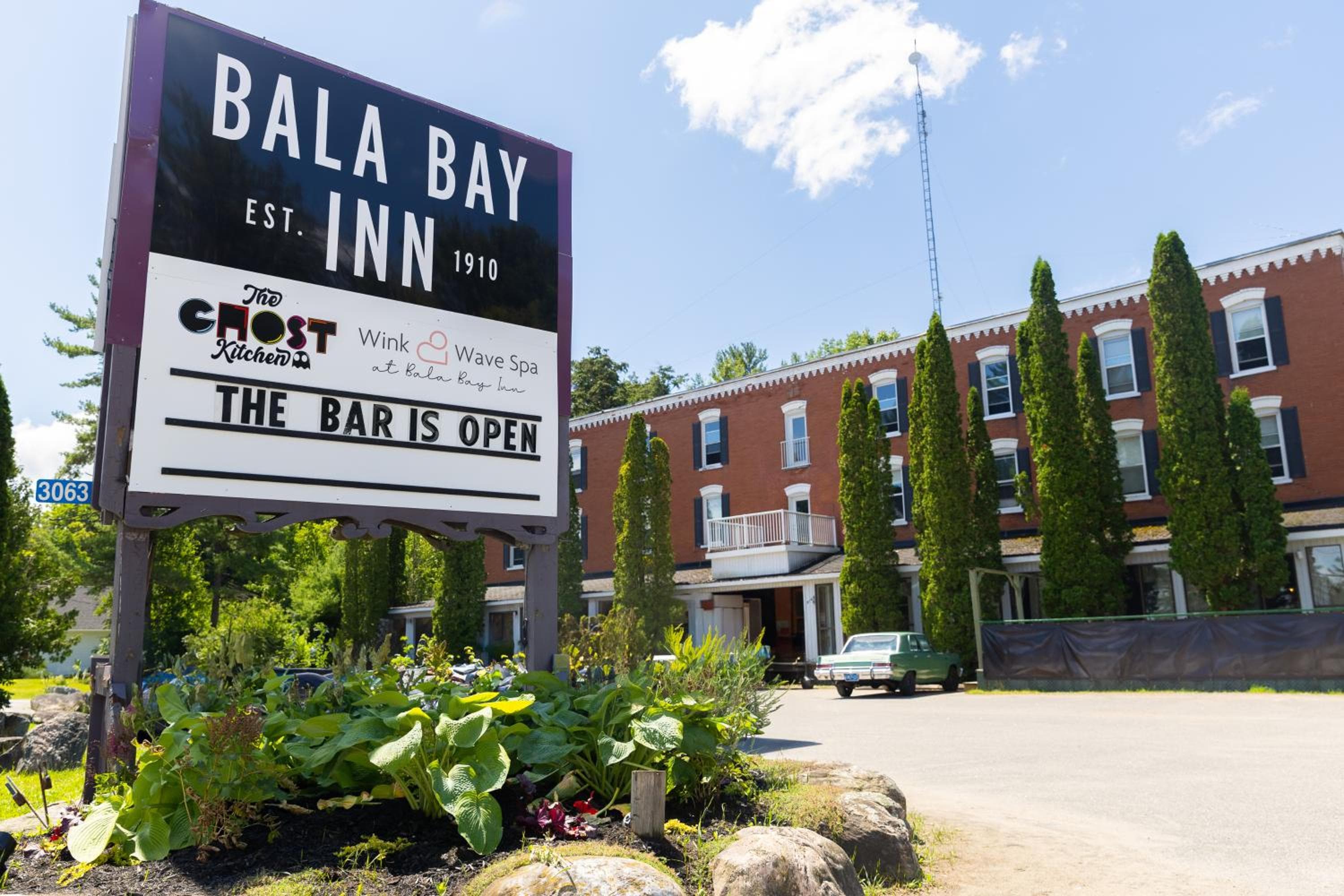 The Bala Bay Inn