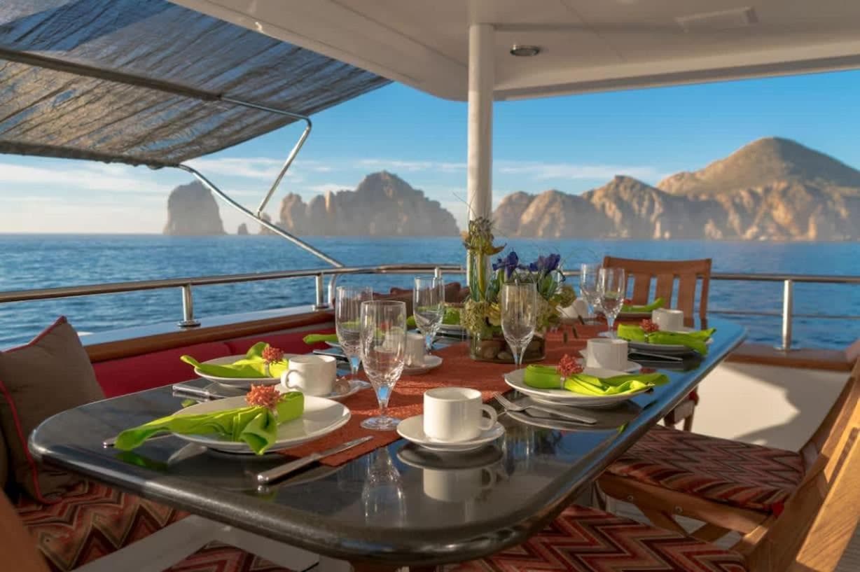 Luxury Yacht in La Paz
