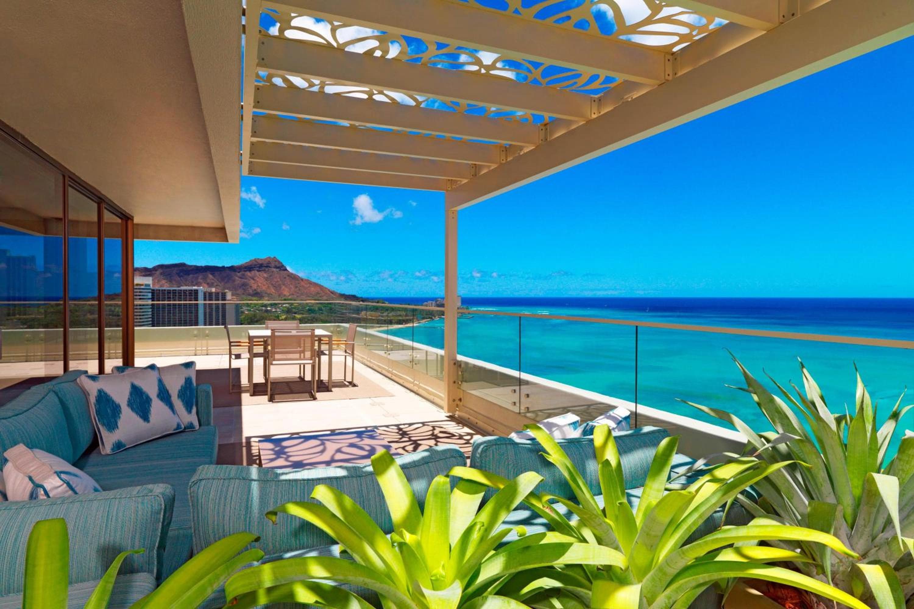 Moana Surfrider, A Westin Resort & Spa, Waikiki Beach
