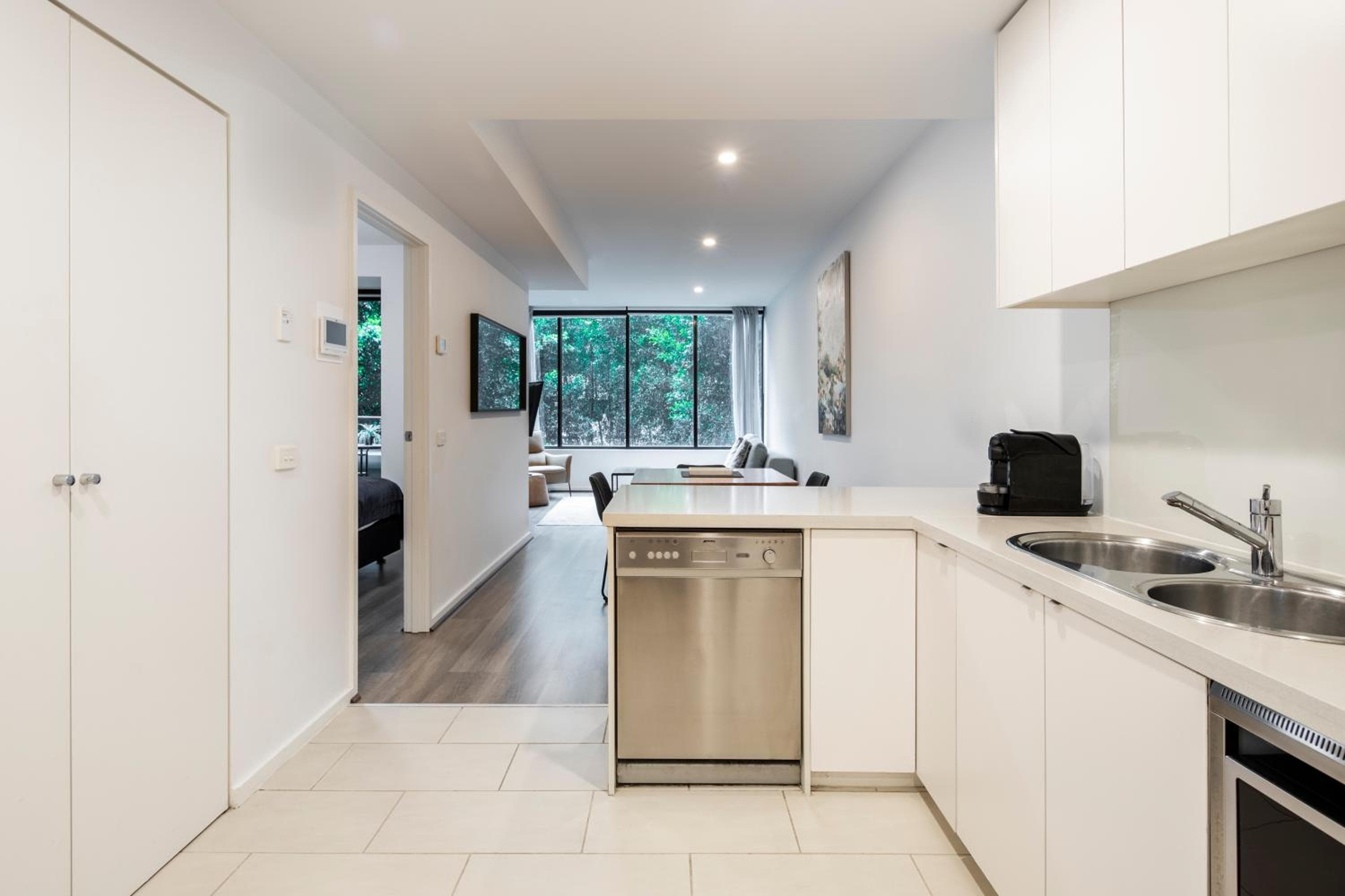 Waterfront Melbourne Apartments