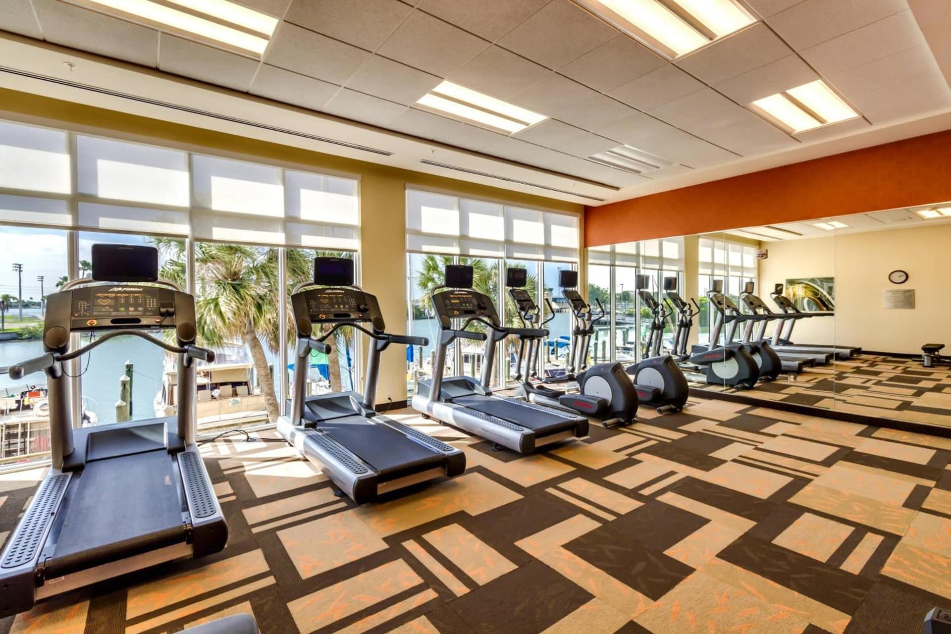 Courtyard by Marriott St. Petersburg Clearwater/Madeira Beach
