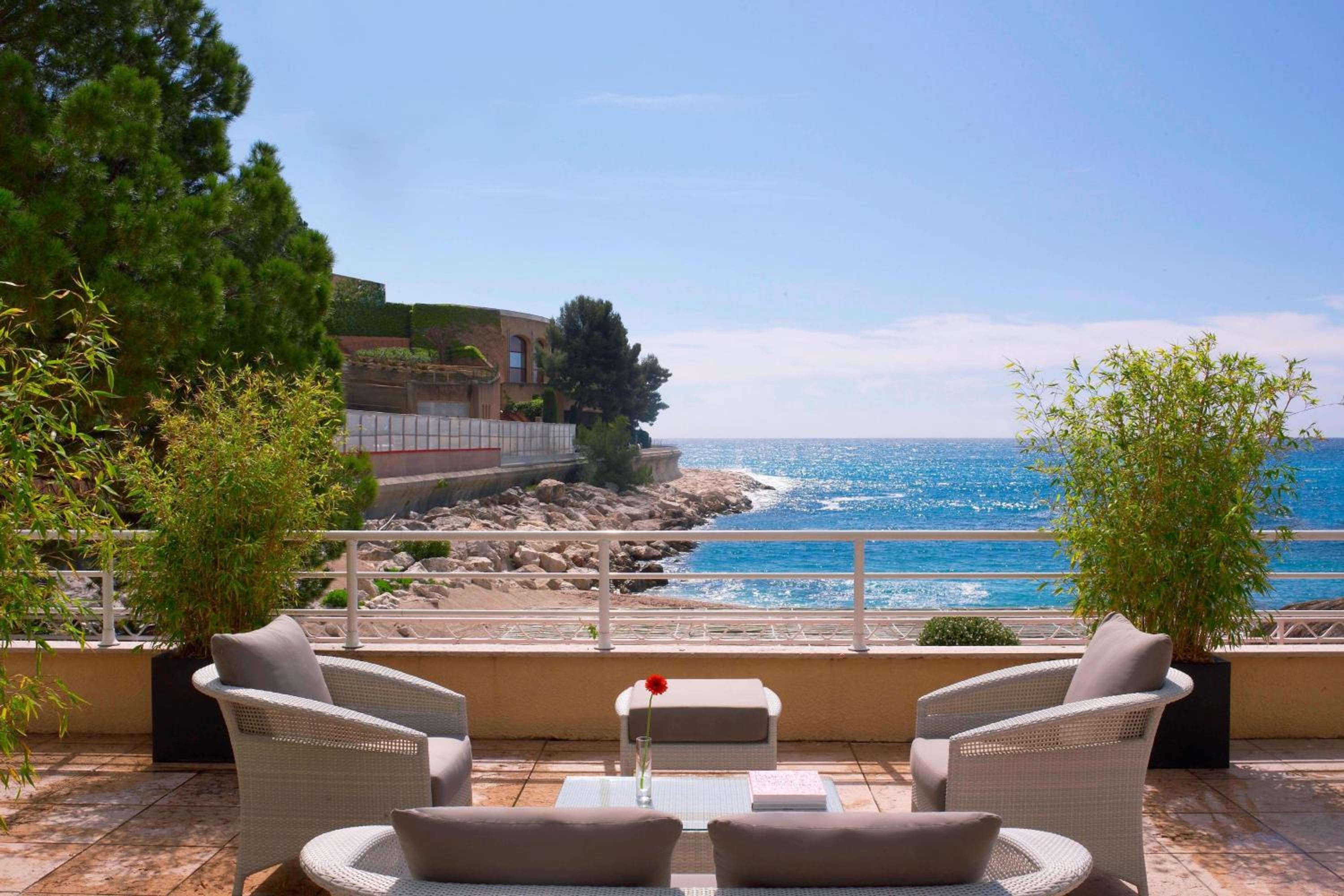 Le Méridien Beach Plaza