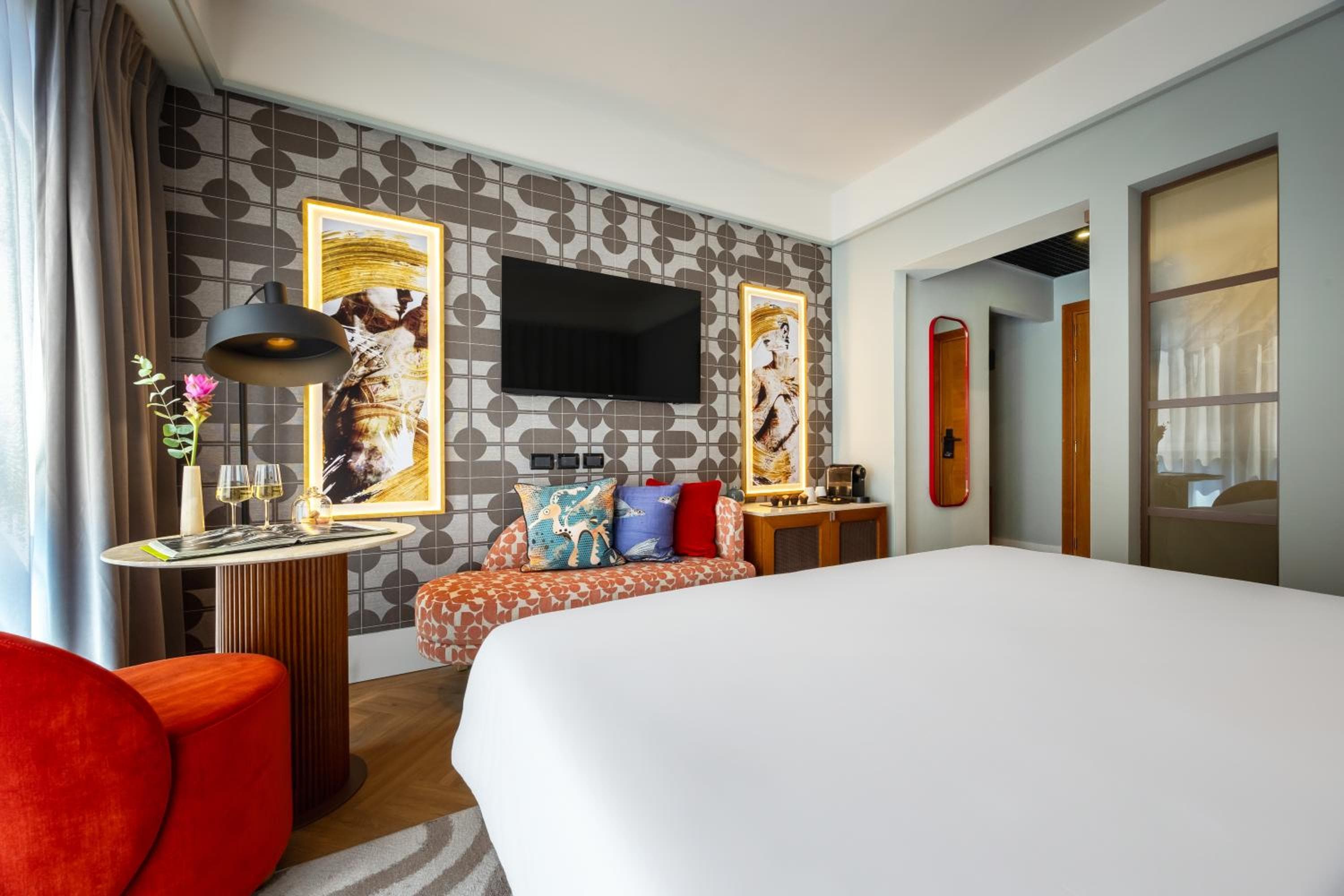 hotel room