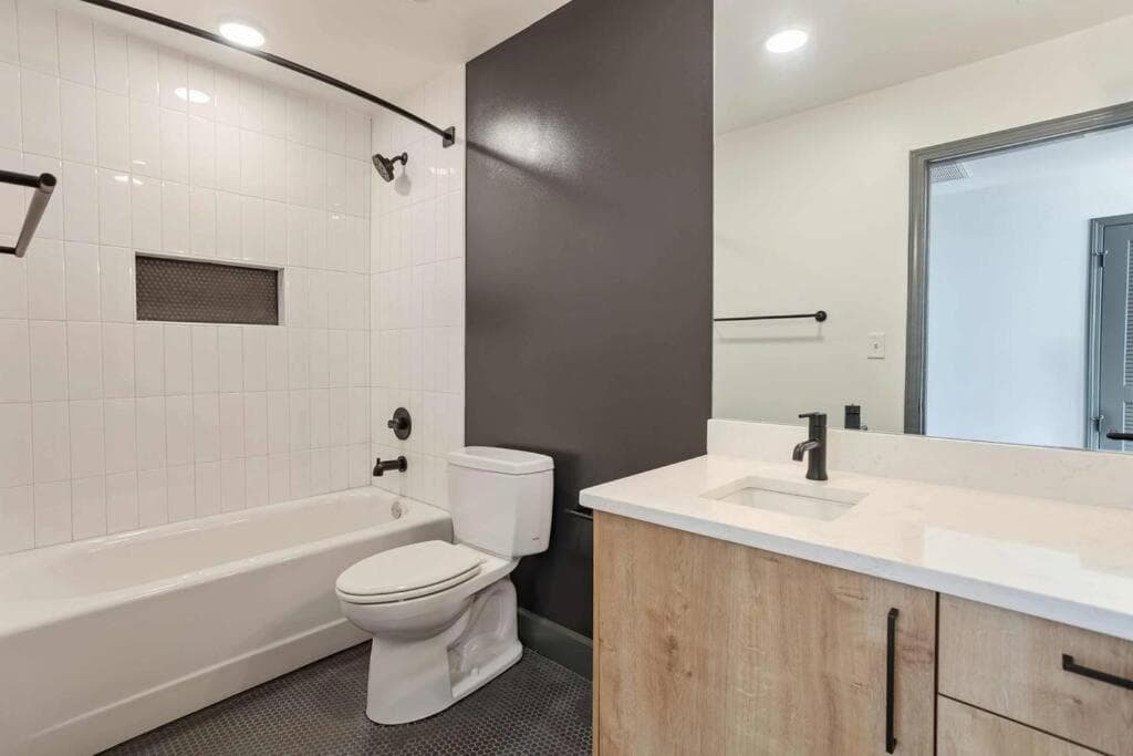 Optimum - Downtown Sanctuary!