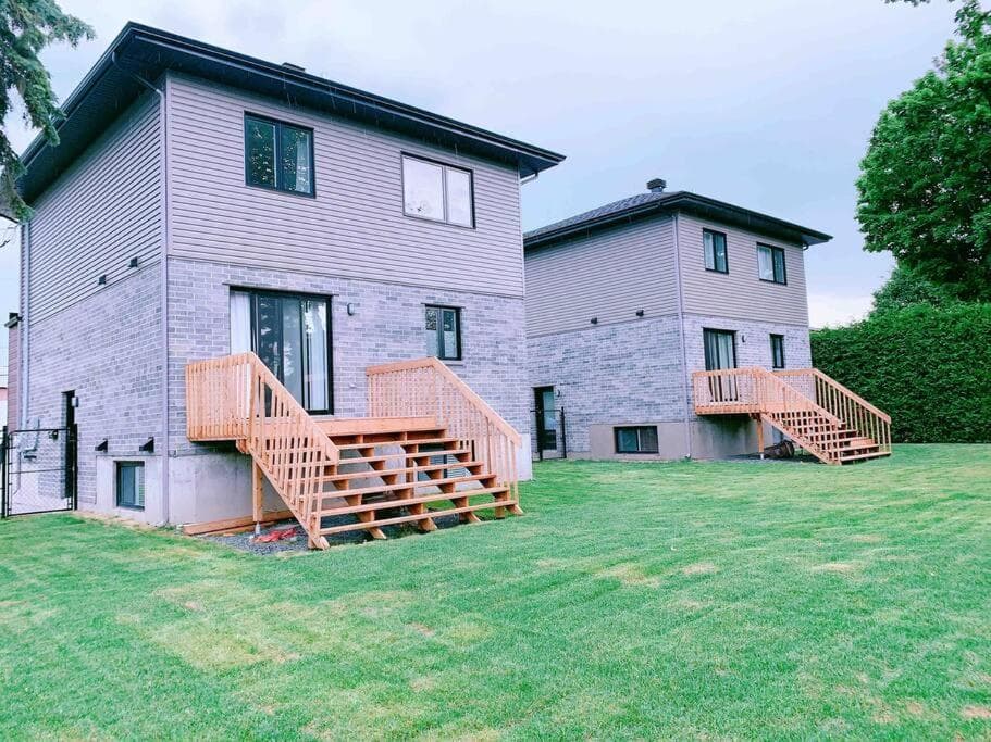 Lovely Cozy Getaway with Free Parking Included