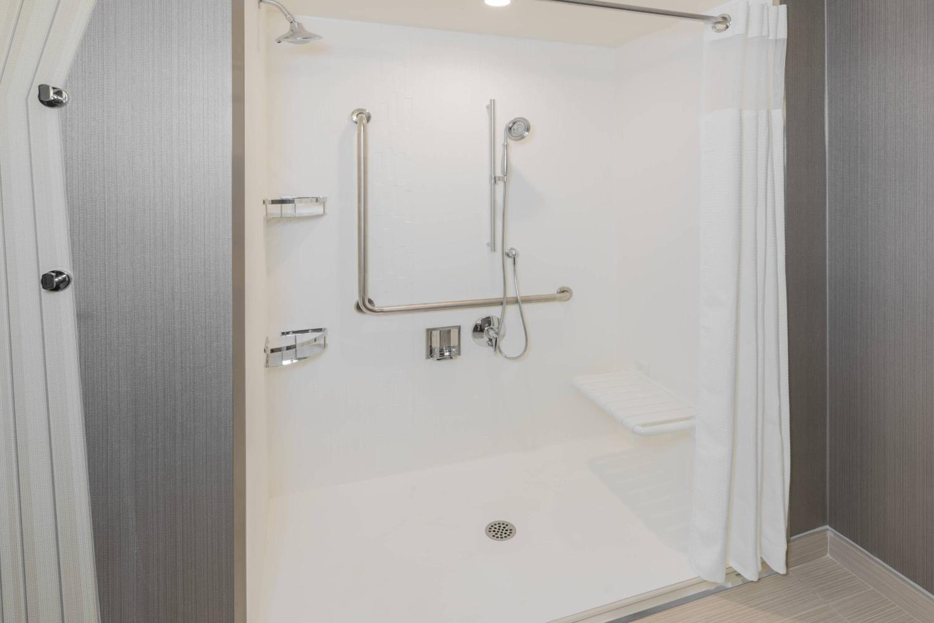 Courtyard by Marriott Burlington-Oakville