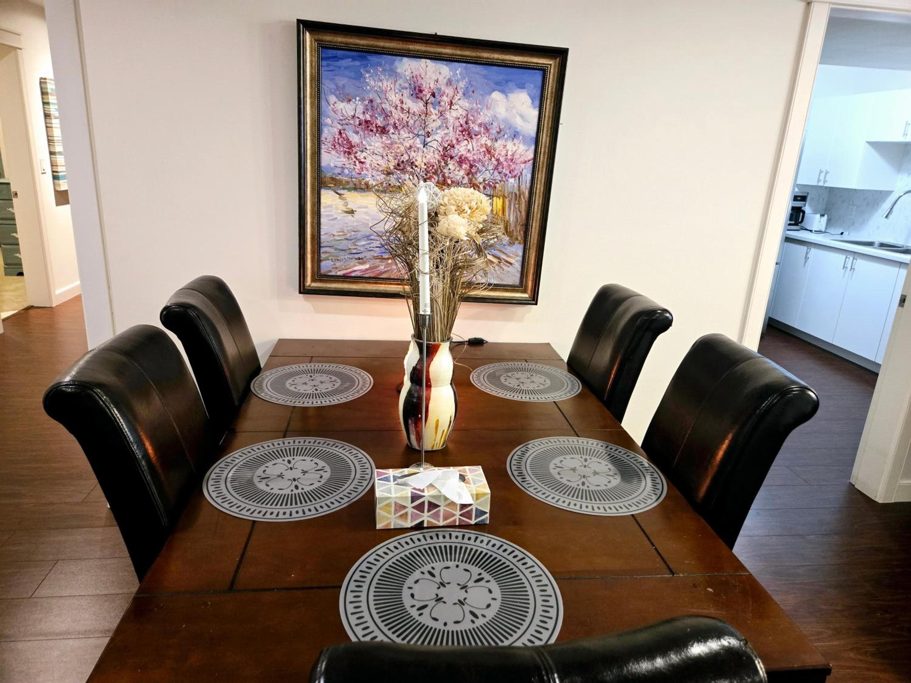 3-bedroom suite near golf course