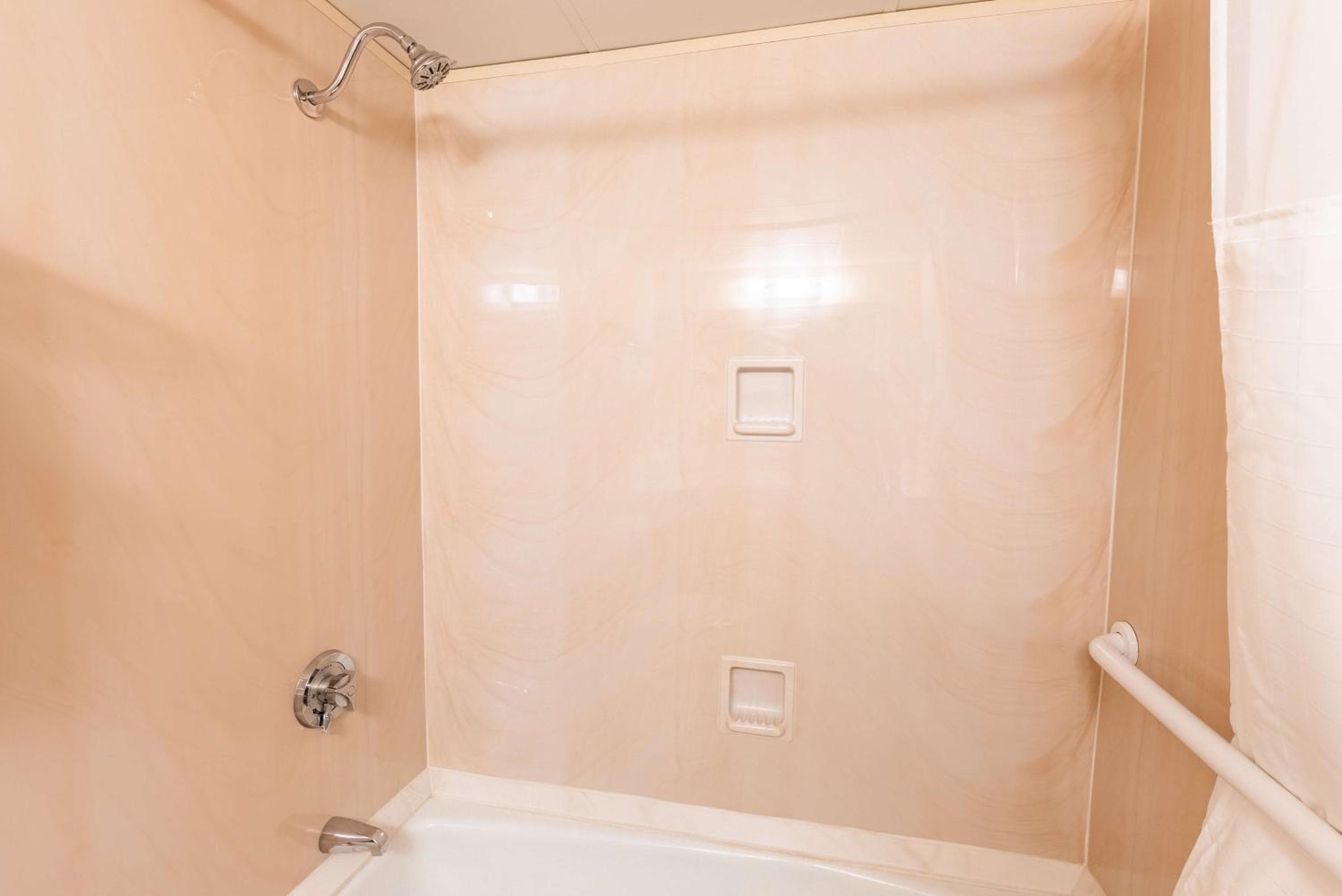 Fireside Inn & Suites Portland