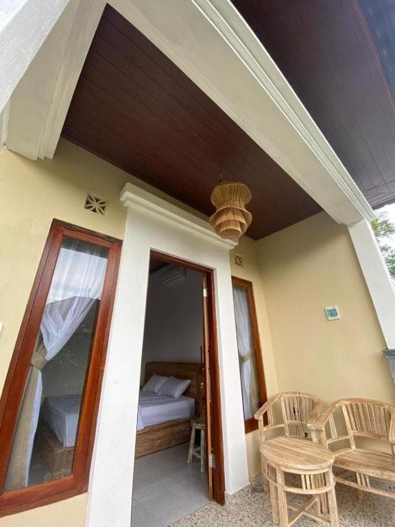 Teba Bakas House