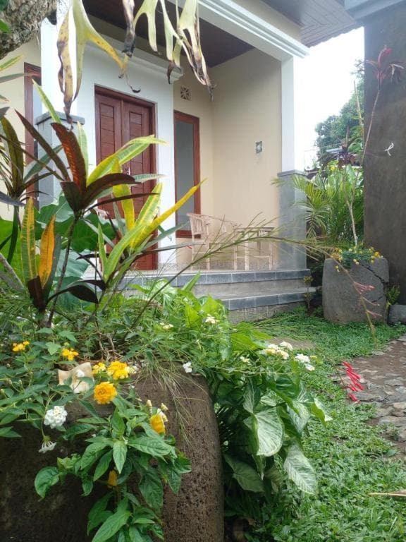 Teba Bakas House