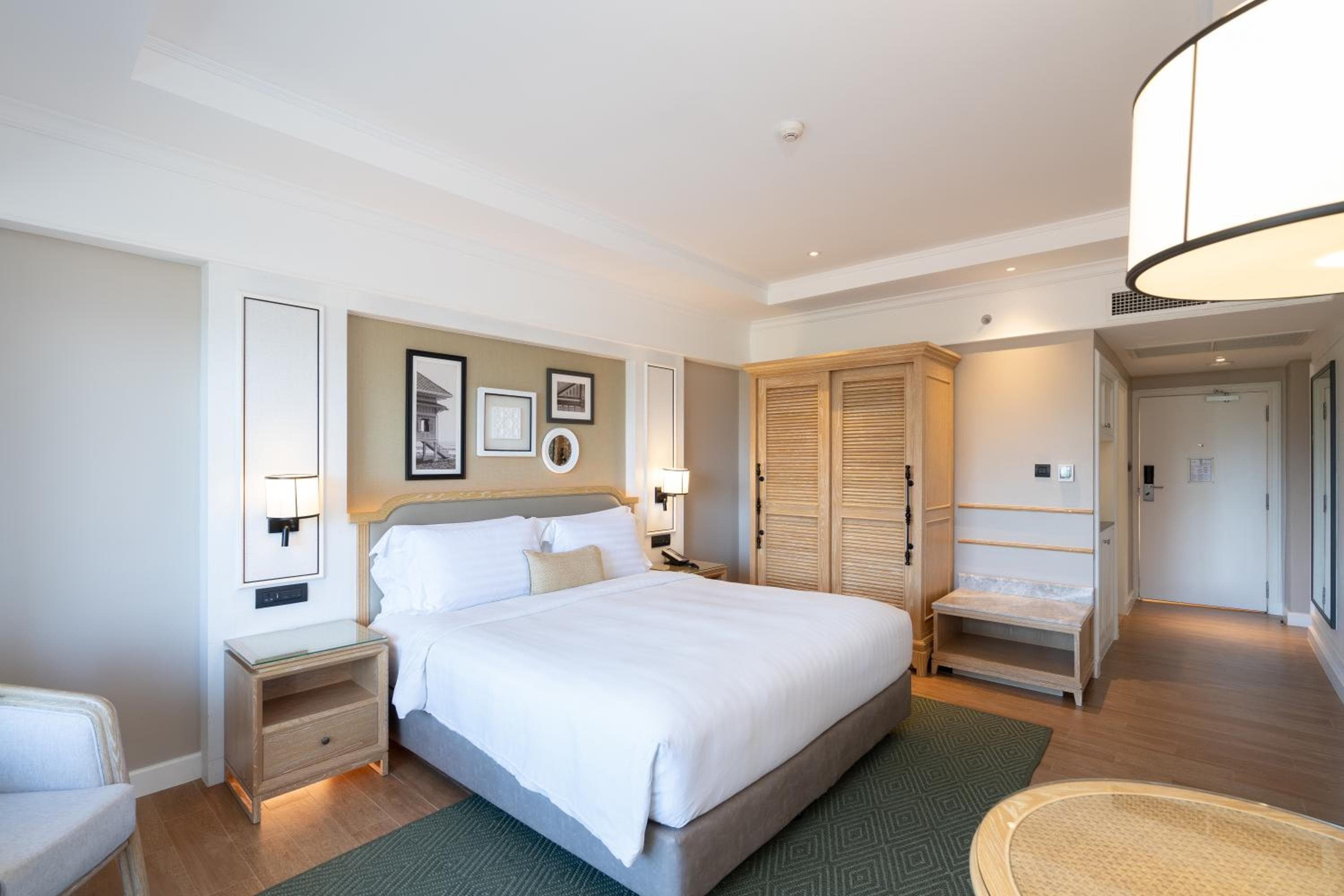 Dusit Thani Hua Hin