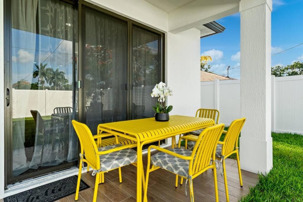 Meadowlark Residence