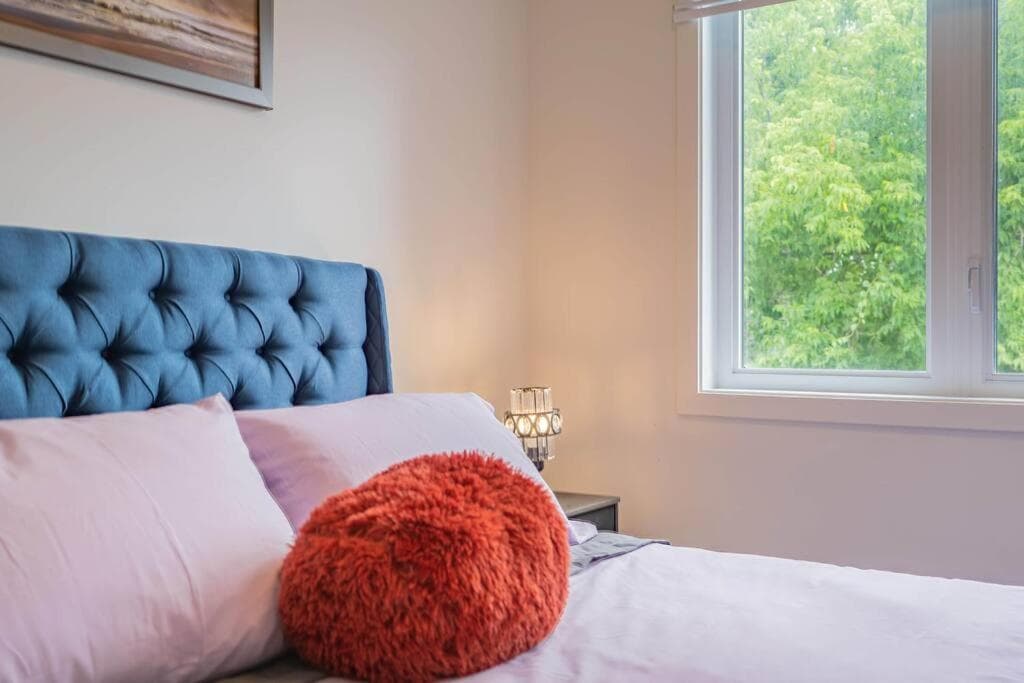 Modern 3BR Escape with 2 FREE Parking Spots