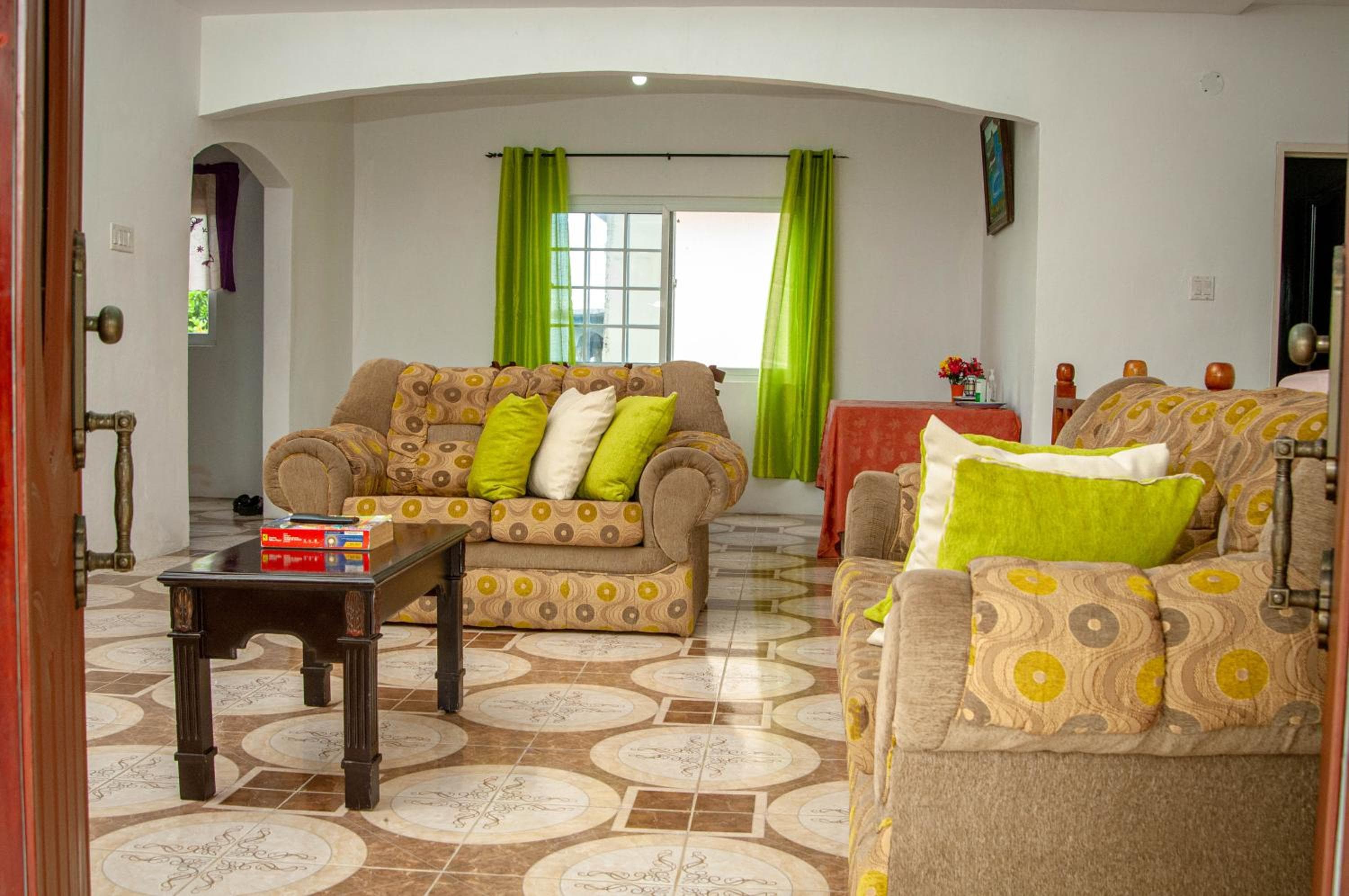 Veronica Homestay Lucea Jamaica