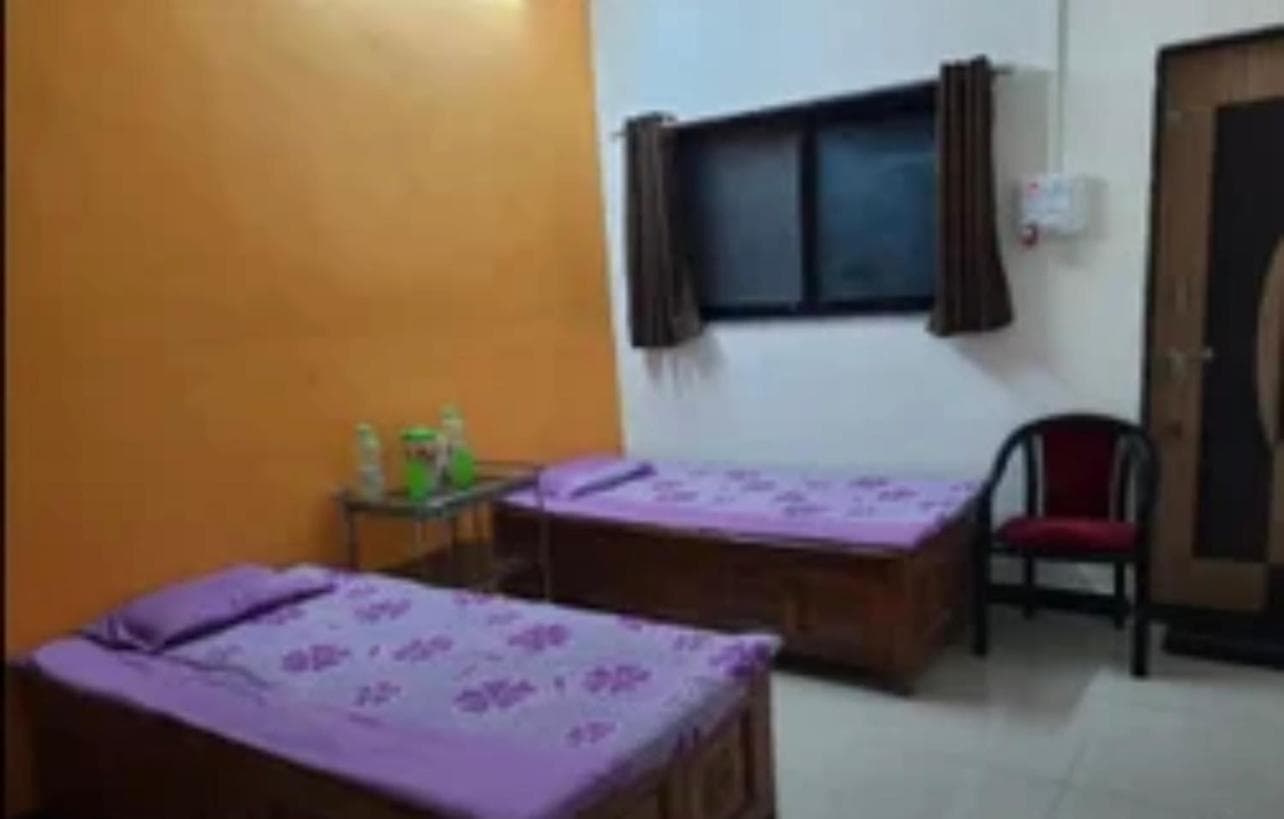 Boys PG & Hostel